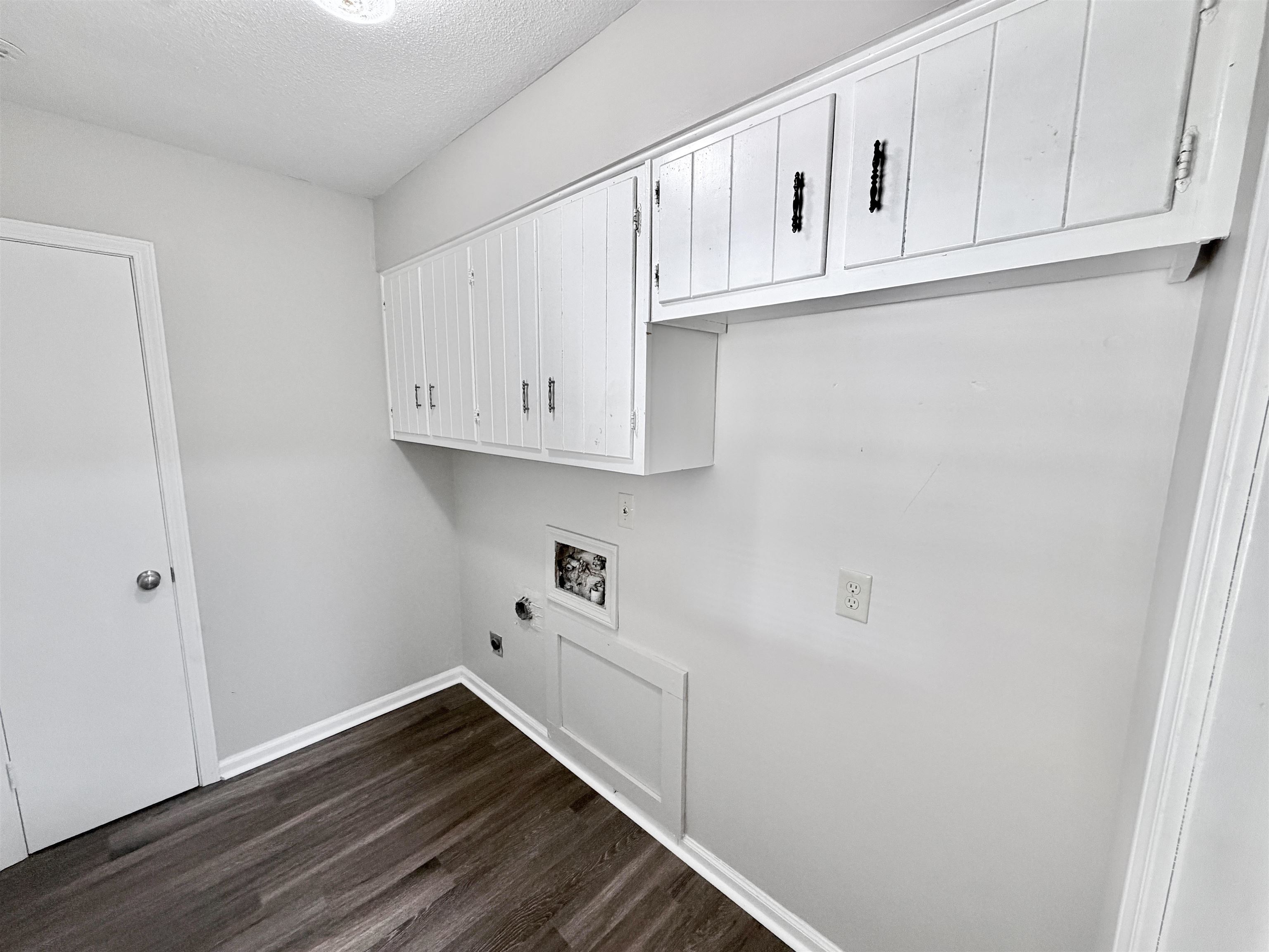 3361 Foxwood Dr Property Photo 11