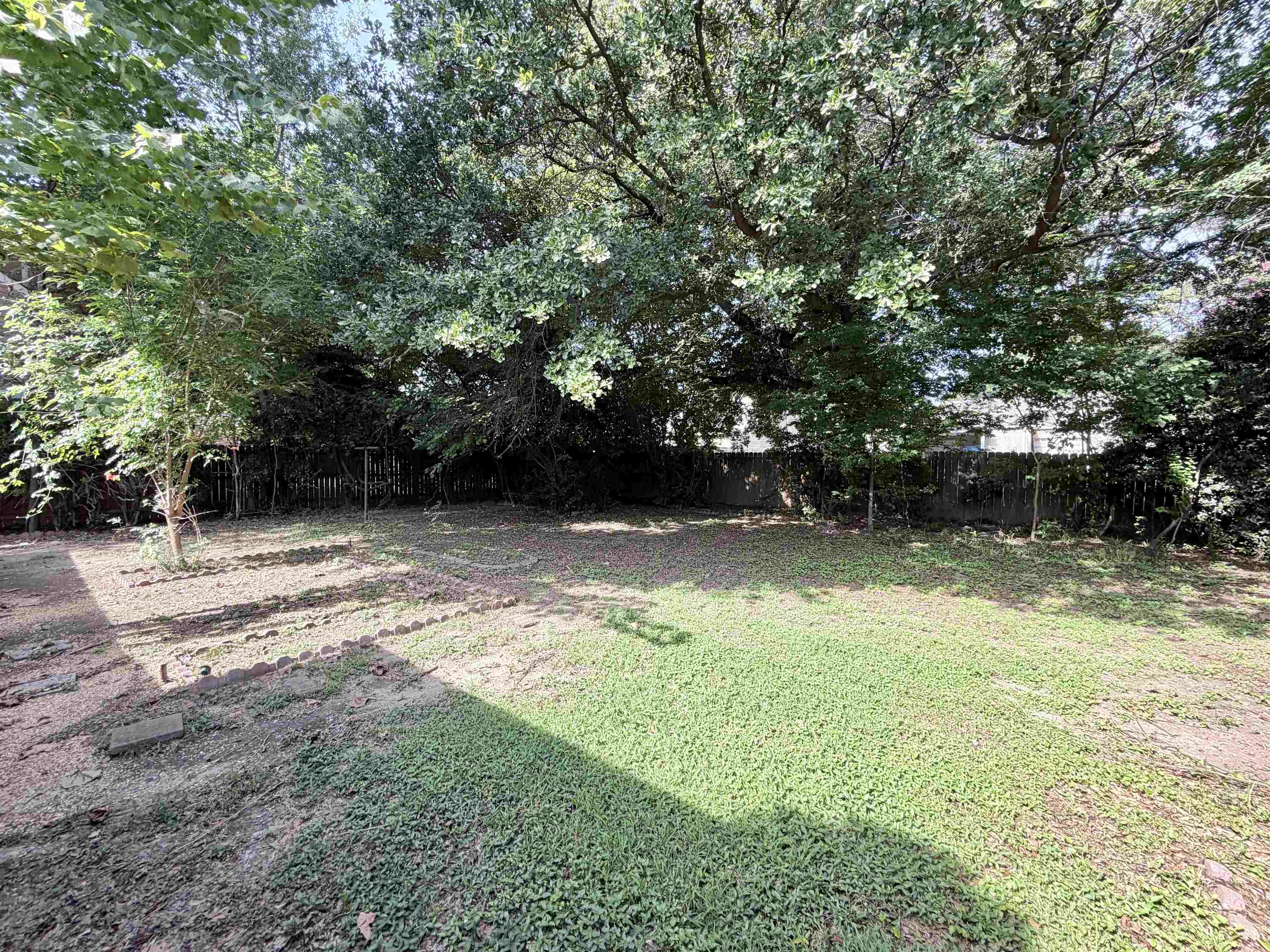 3361 Foxwood Dr Property Photo 24