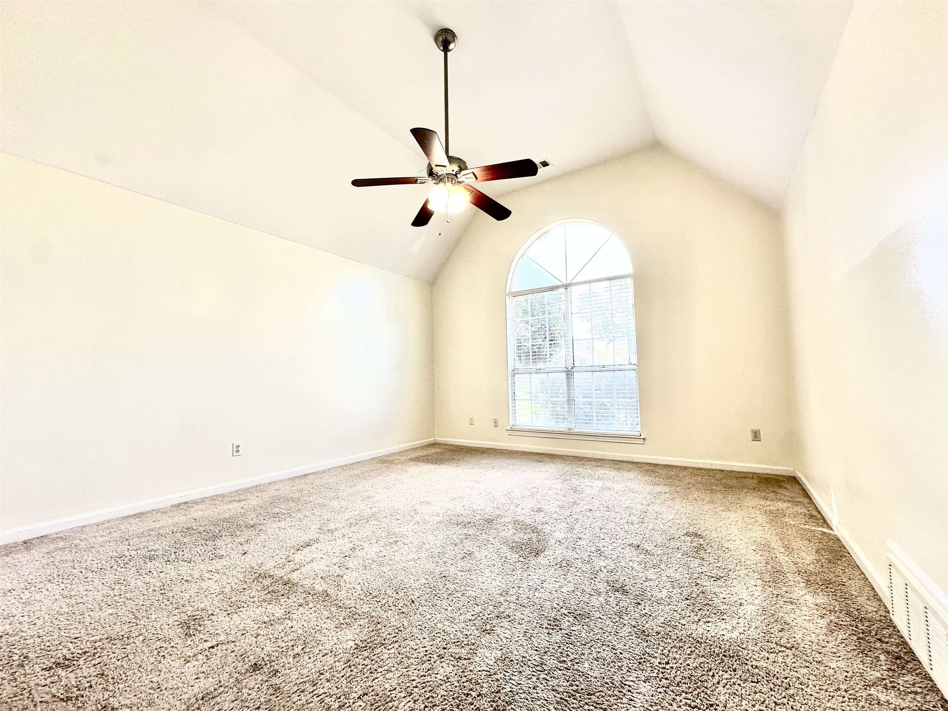 6424 Belmont Dr Property Photo 16