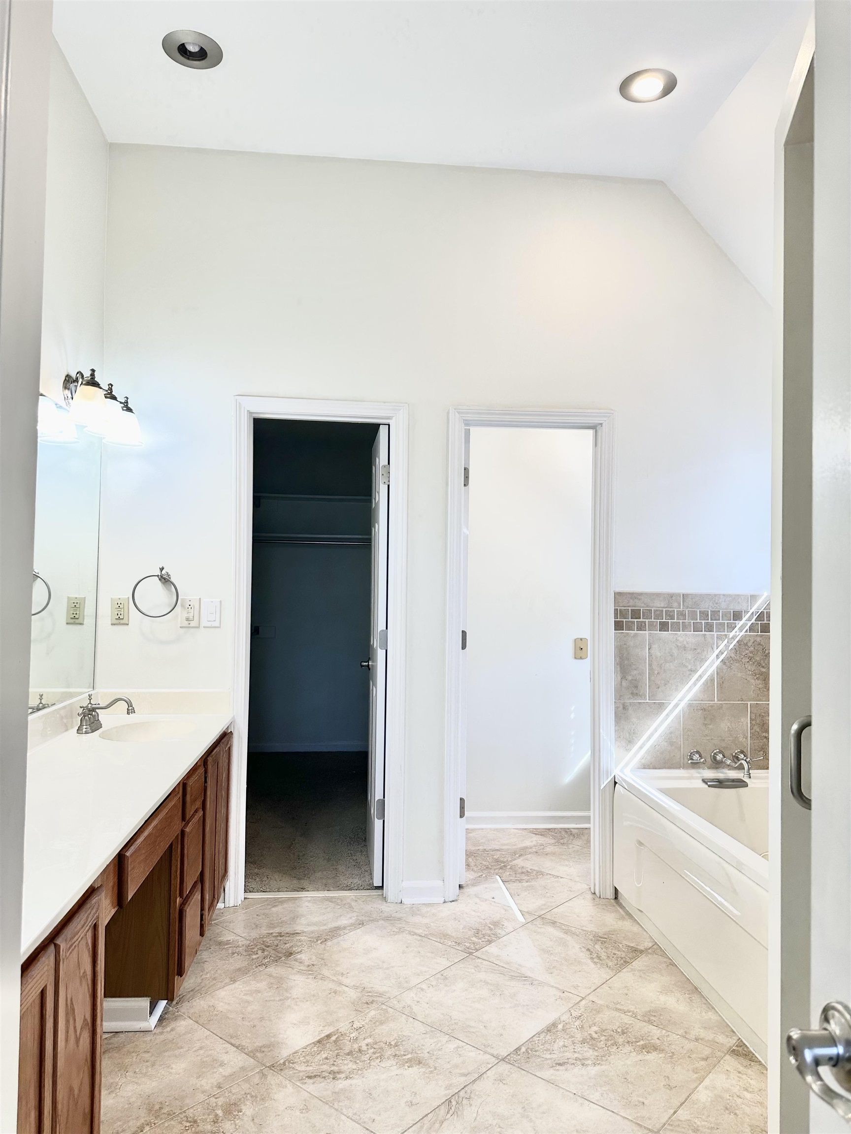 6424 Belmont Dr Property Photo 17