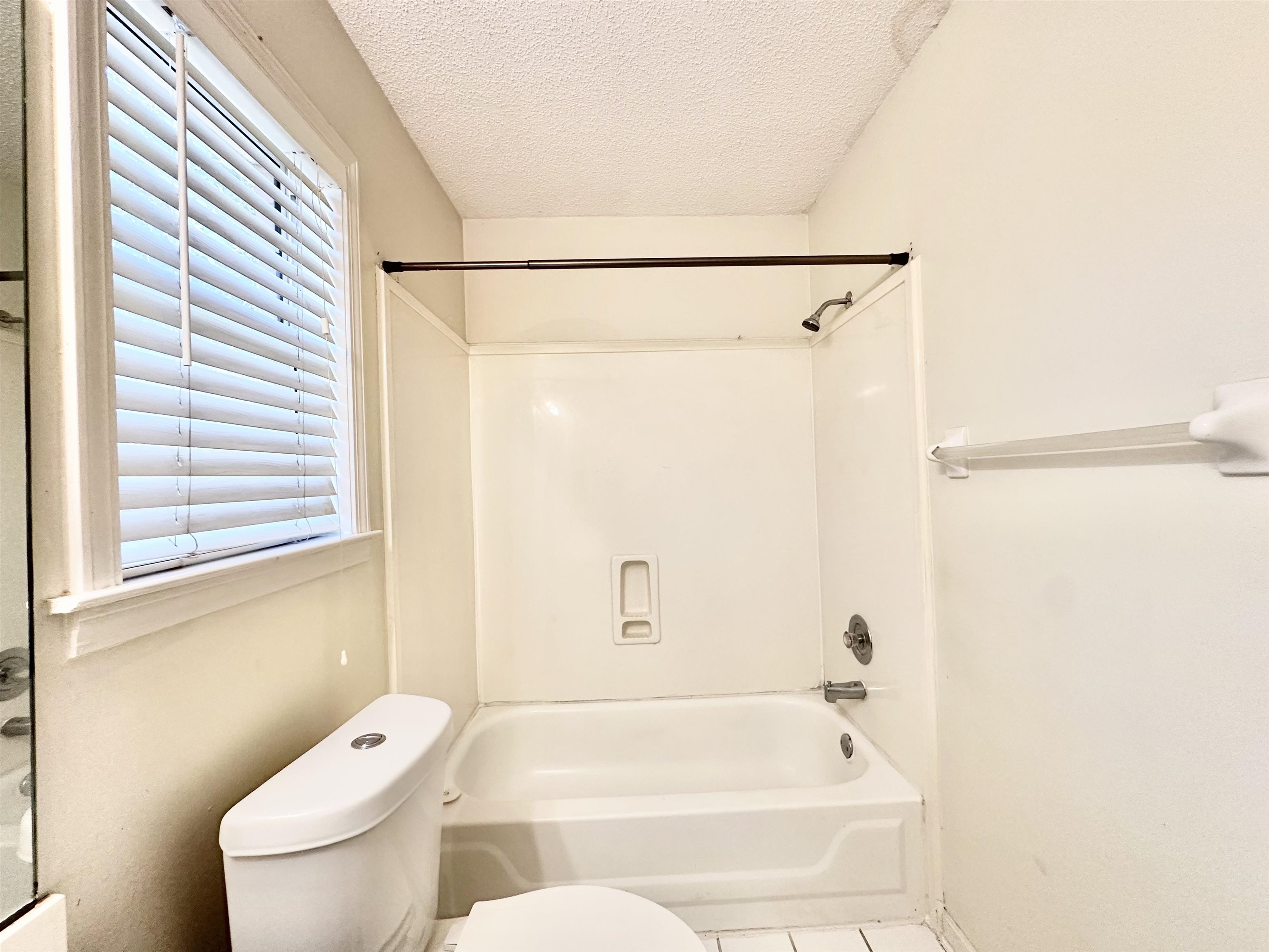 6424 Belmont Dr Property Photo 25