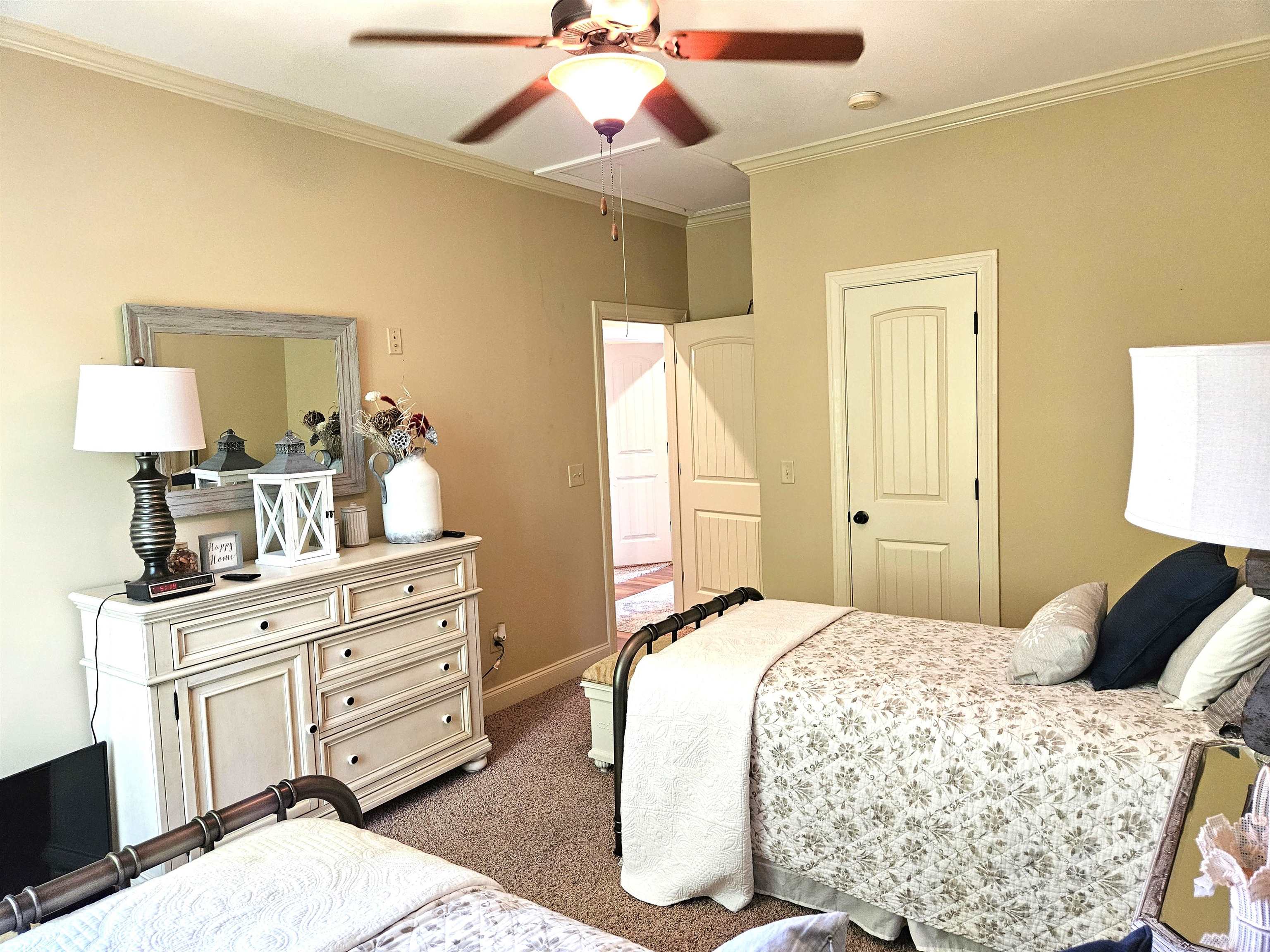 90 Light Pt Property Photo 22