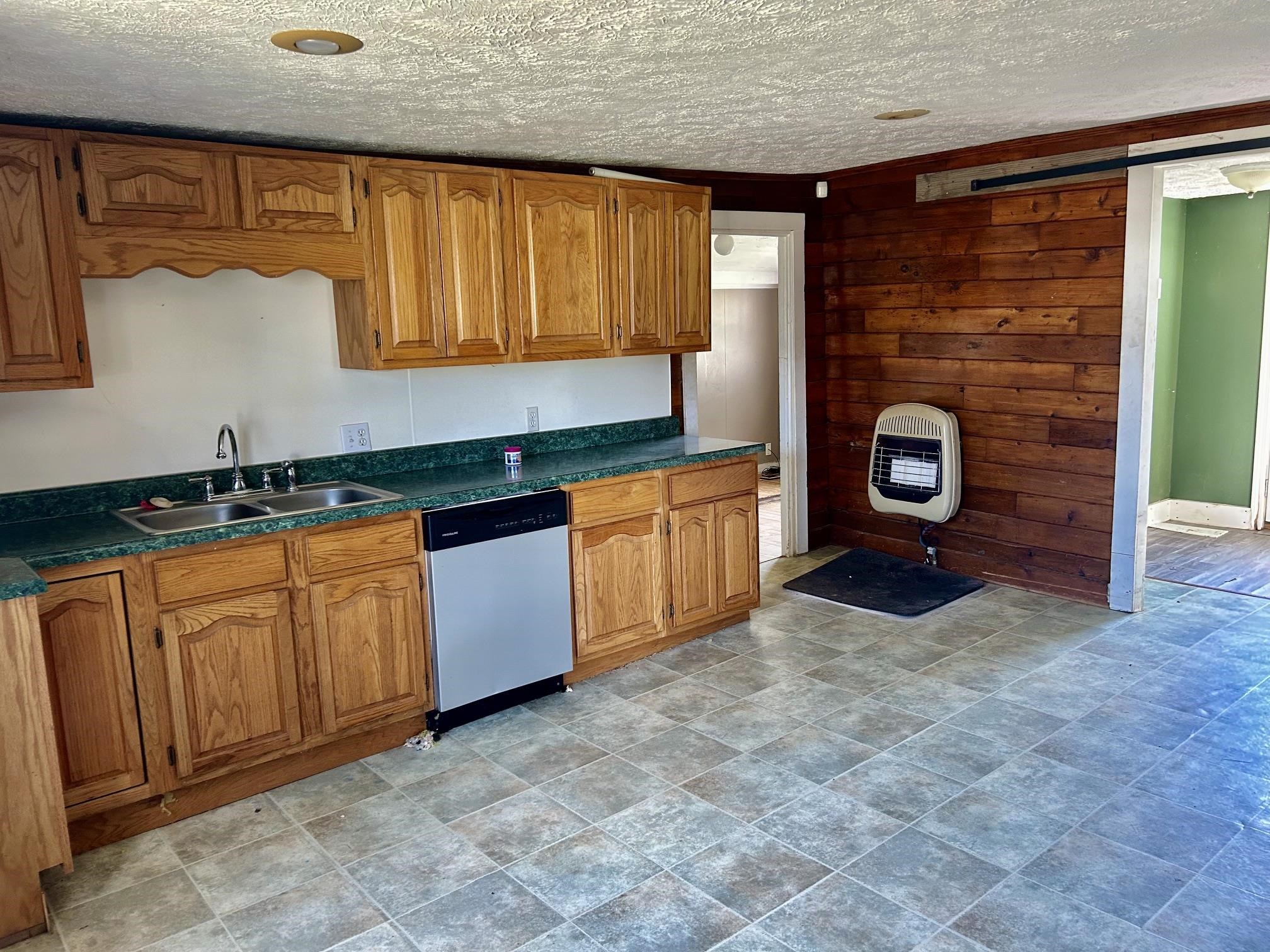 556 Hartsfield Rd Property Photo 12