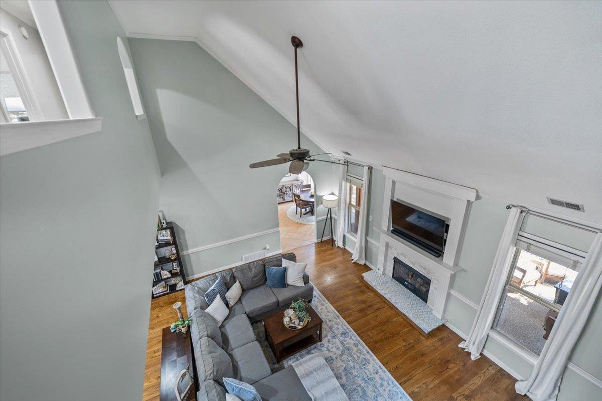 12147 Brooks River Dr Property Photo 34