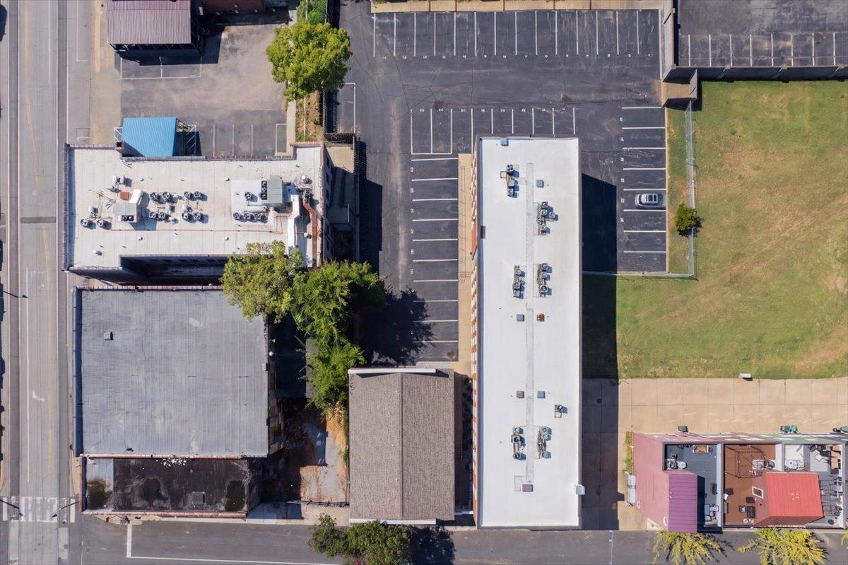 85 Vance Ave 202 Property Photo 27
