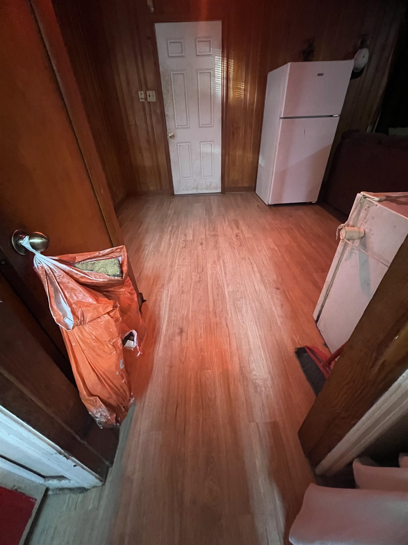 3172 Manhattan Ave Property Photo 3