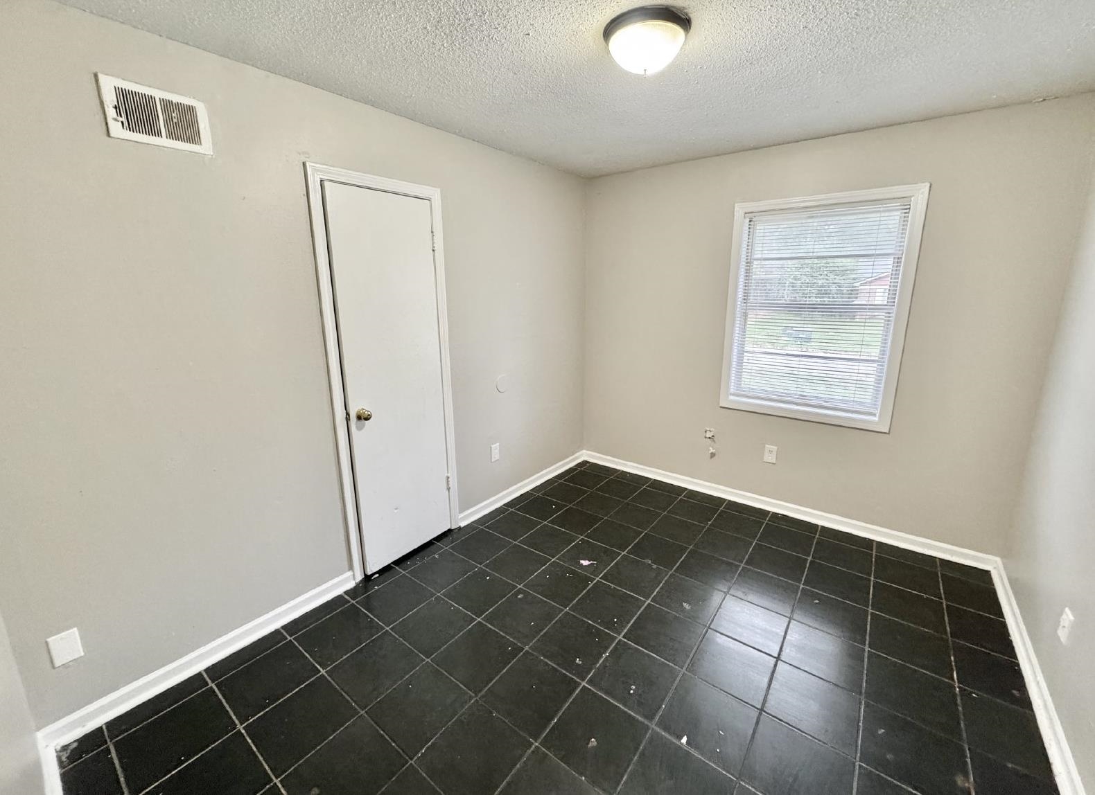 3353 Elk Point Dr Property Photo 9