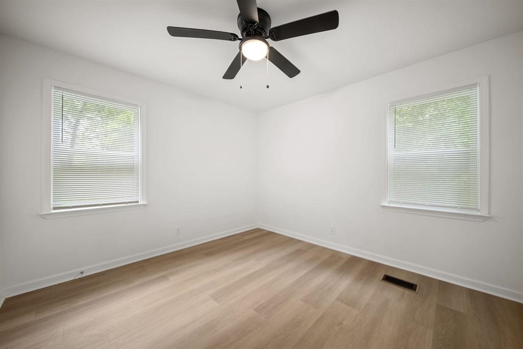 3215 University St Property Photo 12