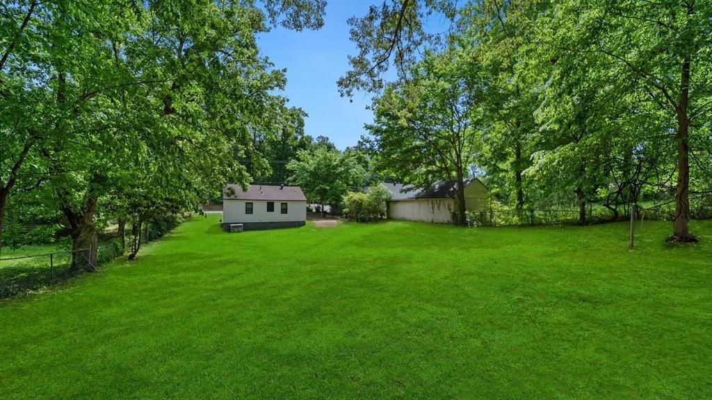 3215 University St Property Photo 17