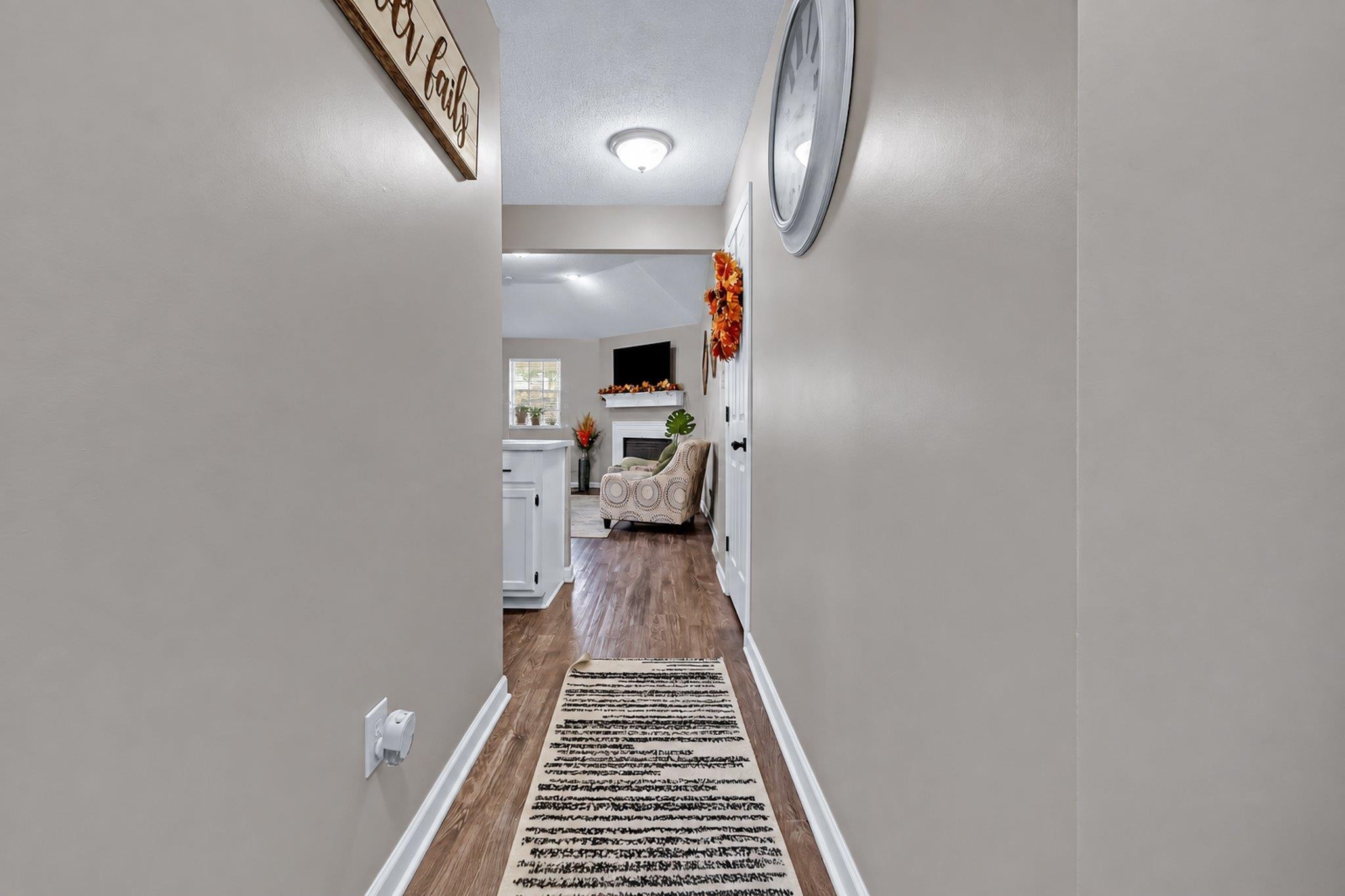 4557 Lindawood Ln Property Photo 15