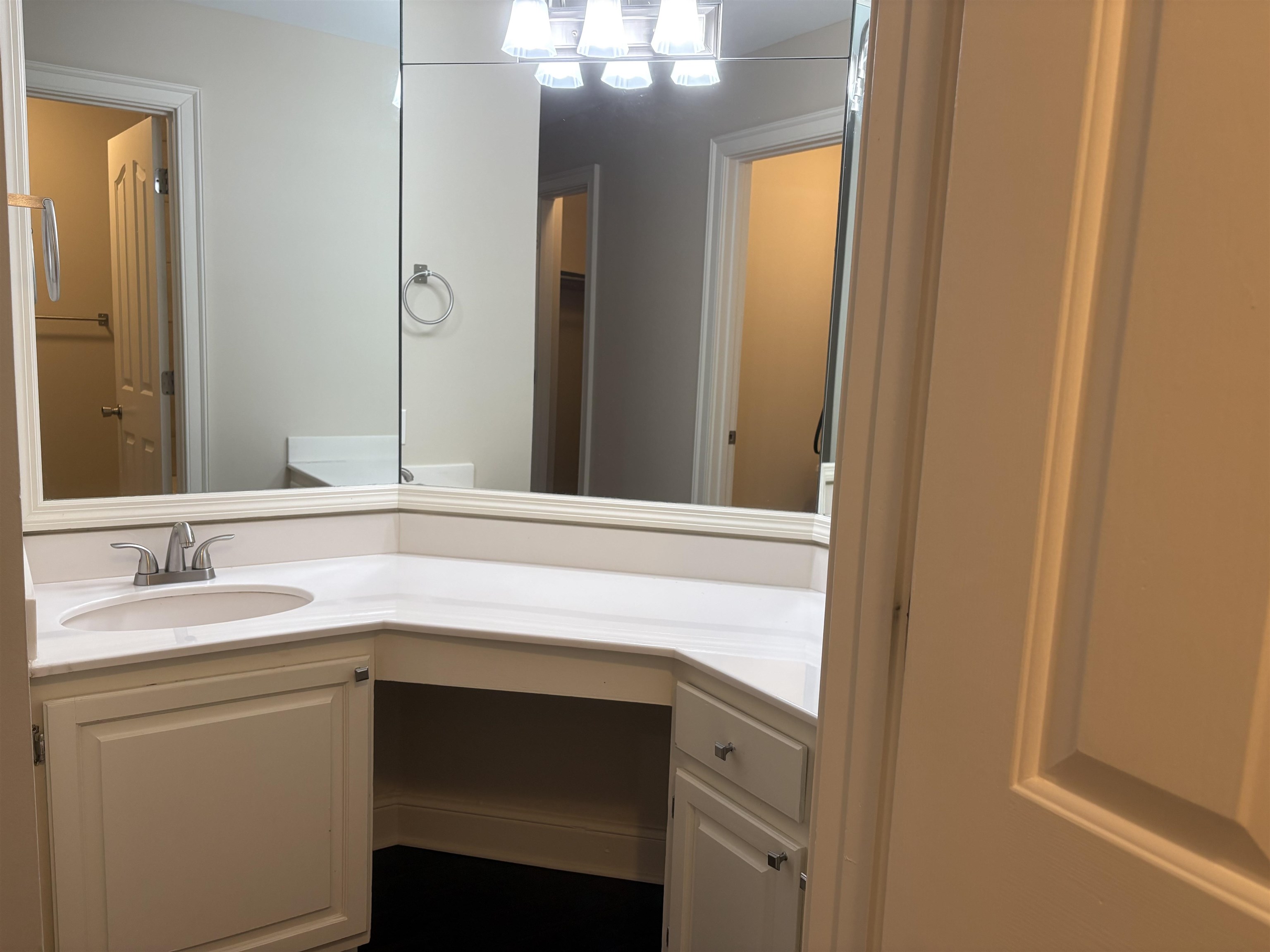 5400 Park Ave 219 Property Photo 17