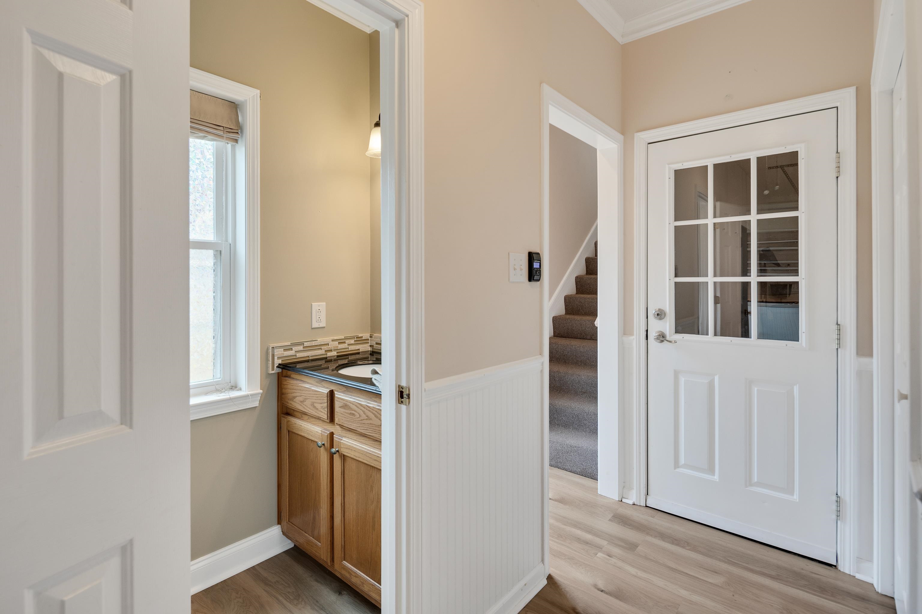 1025 Clara Dr Property Photo 19