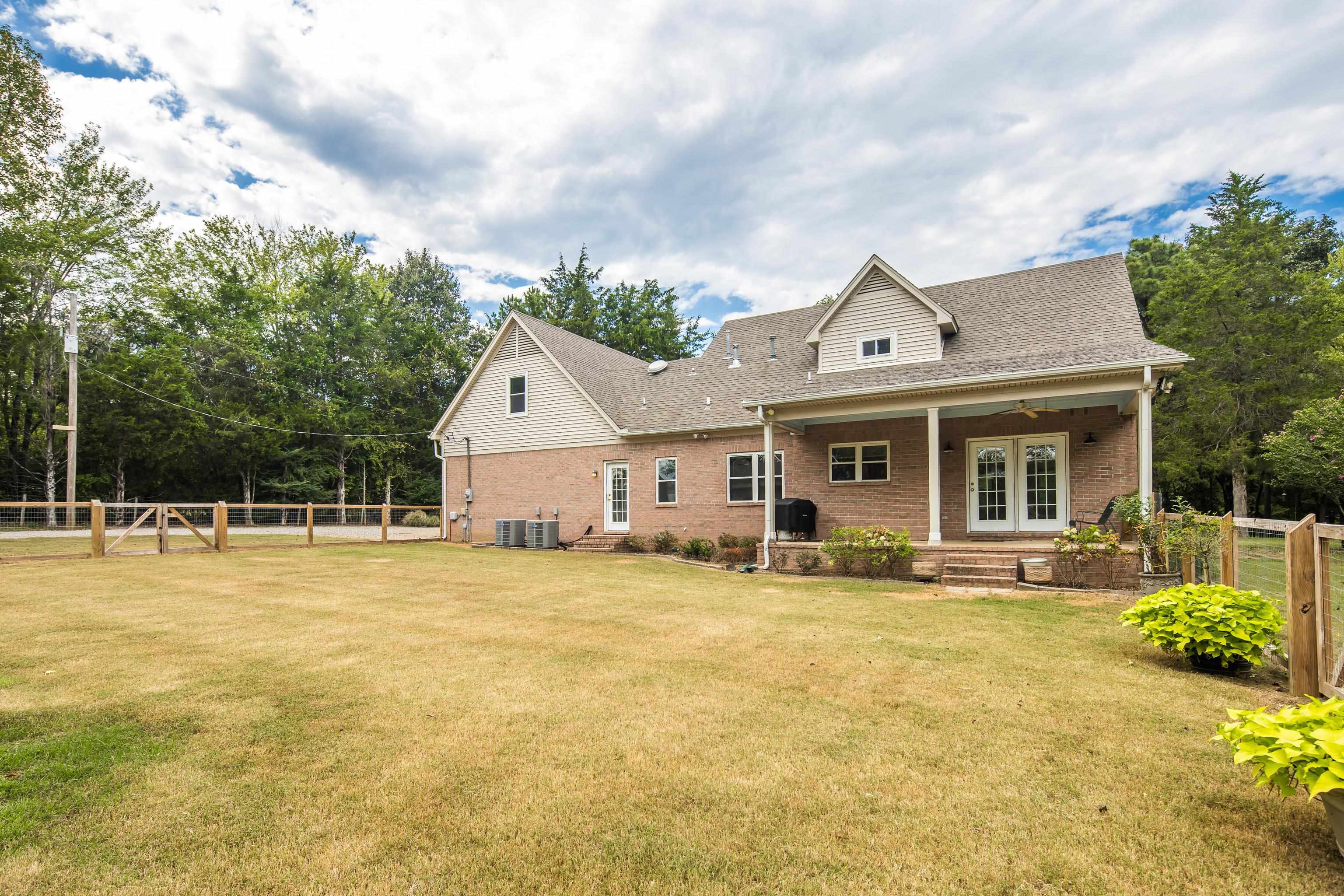 1025 Clara Dr Property Photo 36
