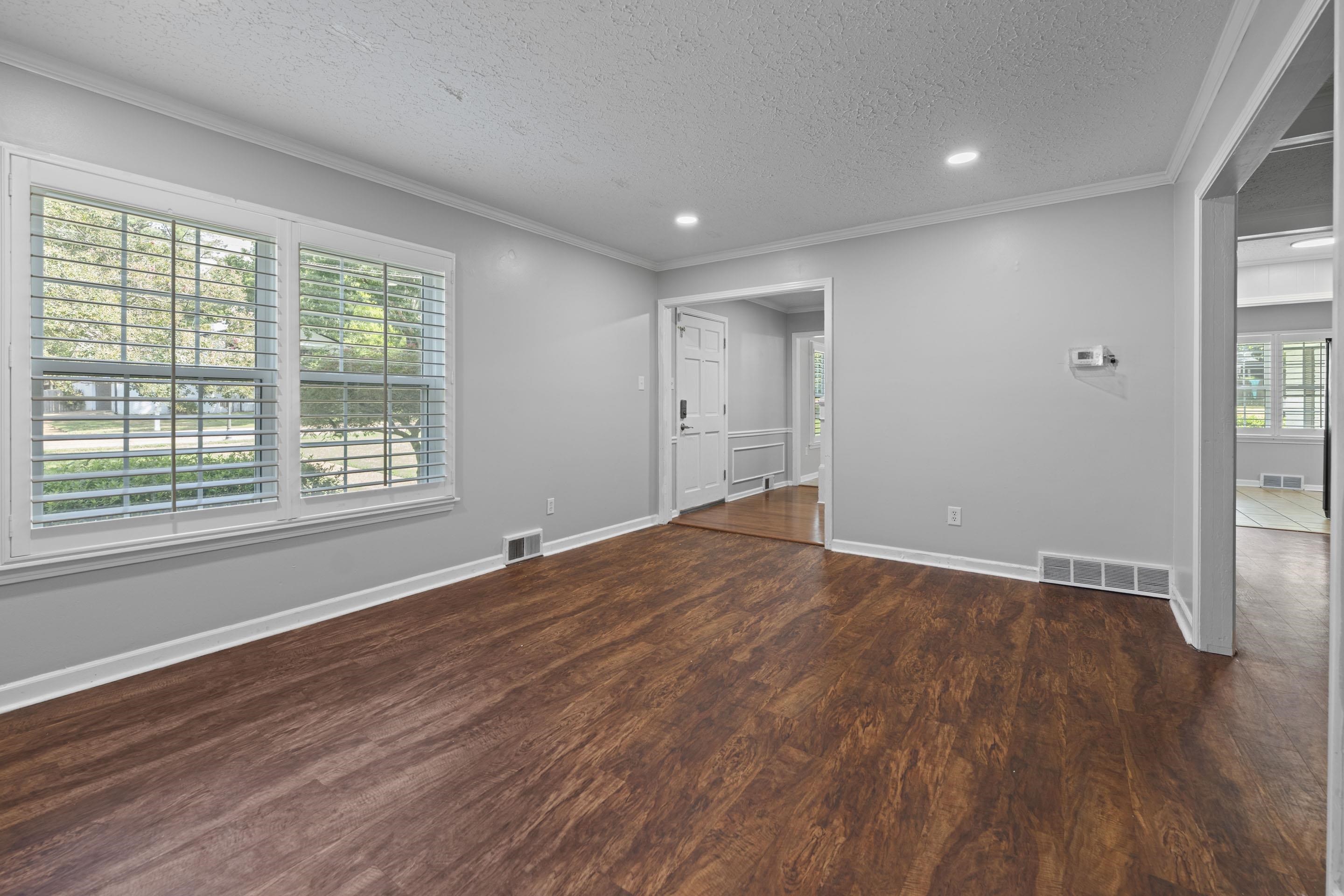7547 Neshoba Dr Property Photo 6