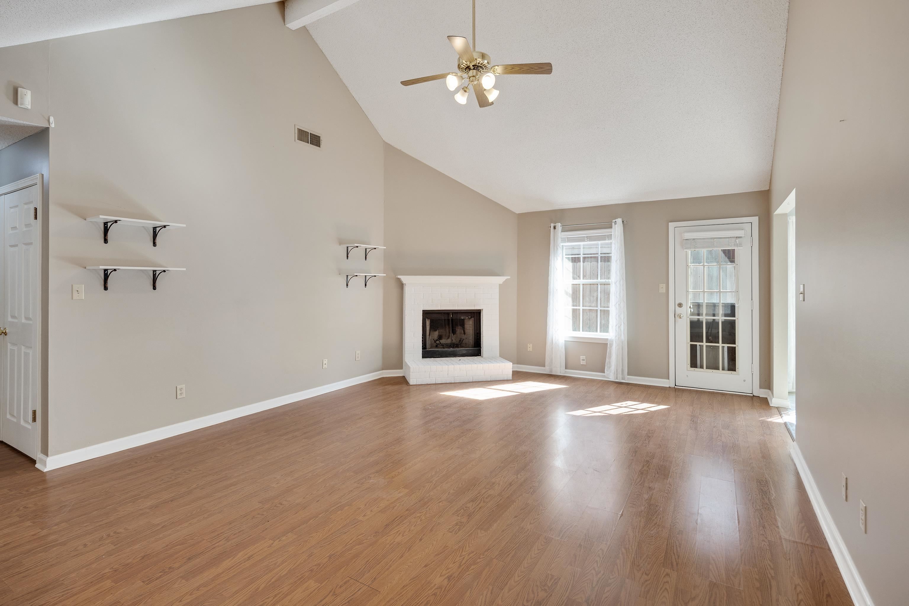 3510 Ripplechase Dr Property Photo 6