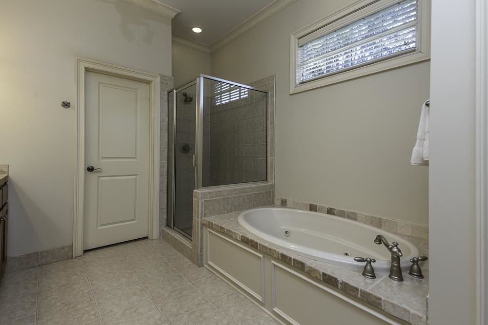 3158 Bedford Ln Property Photo 27