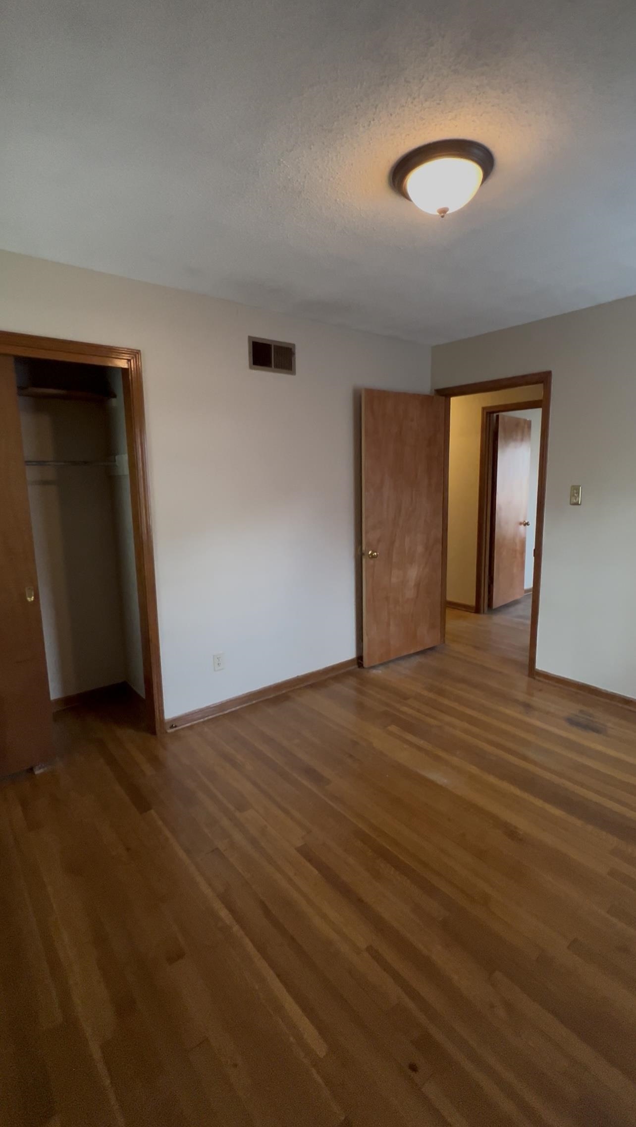 3611 Naylor Dr Property Photo 7