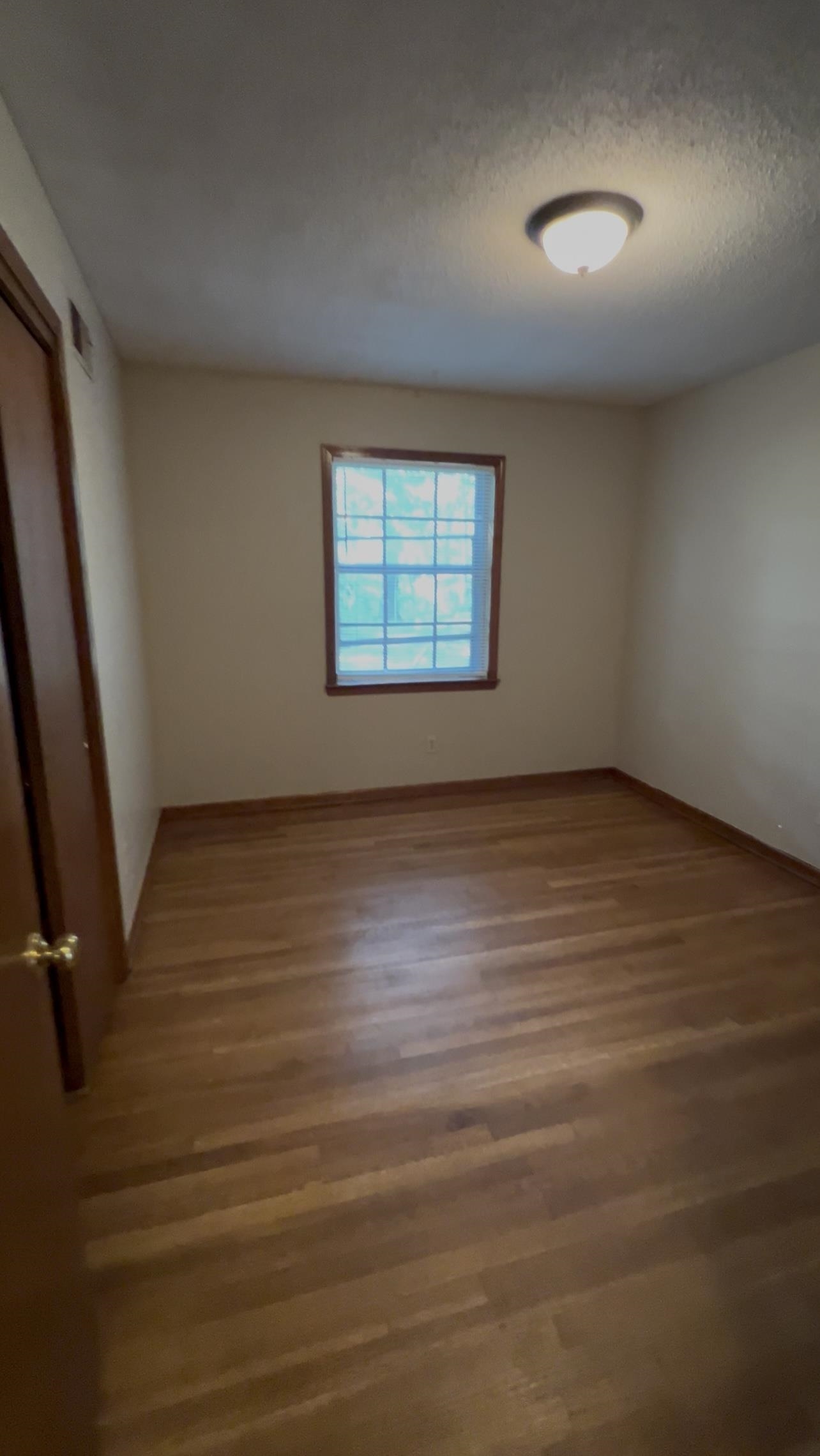 3611 Naylor Dr Property Photo 8