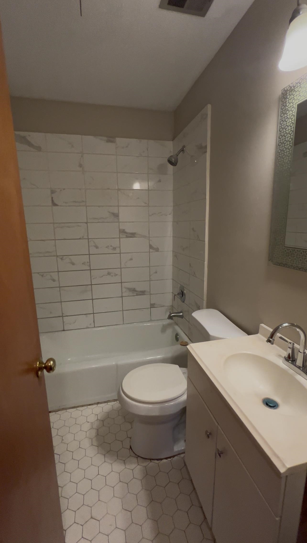 3611 Naylor Dr Property Photo 9