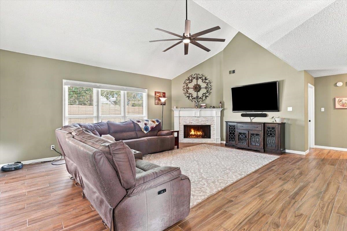 3902 Lighthouse Ln Property Photo 10