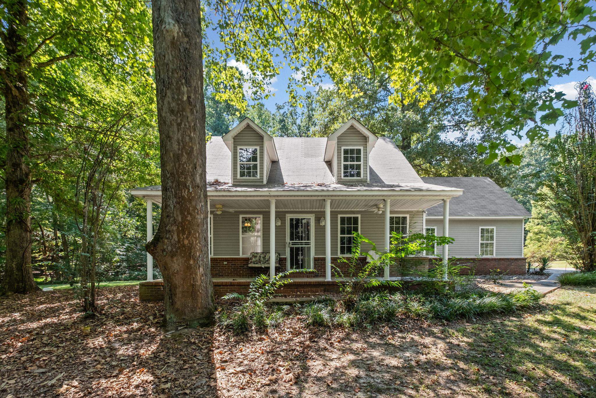 1950 Mcknight Loop Property Photo 4