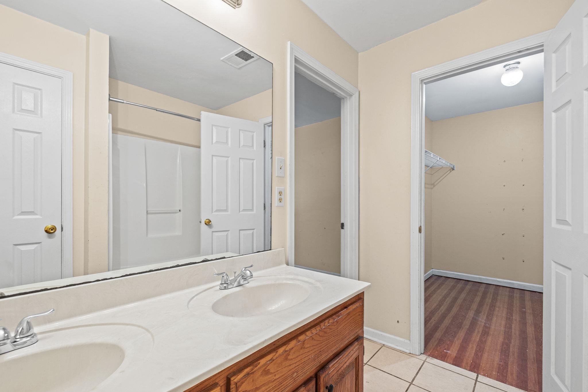 1950 Mcknight Loop Property Photo 16