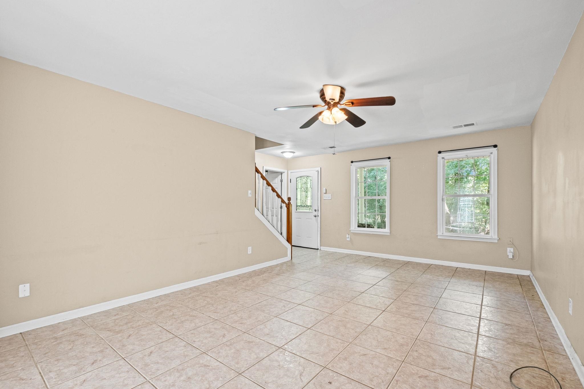 1950 Mcknight Loop Property Photo 17