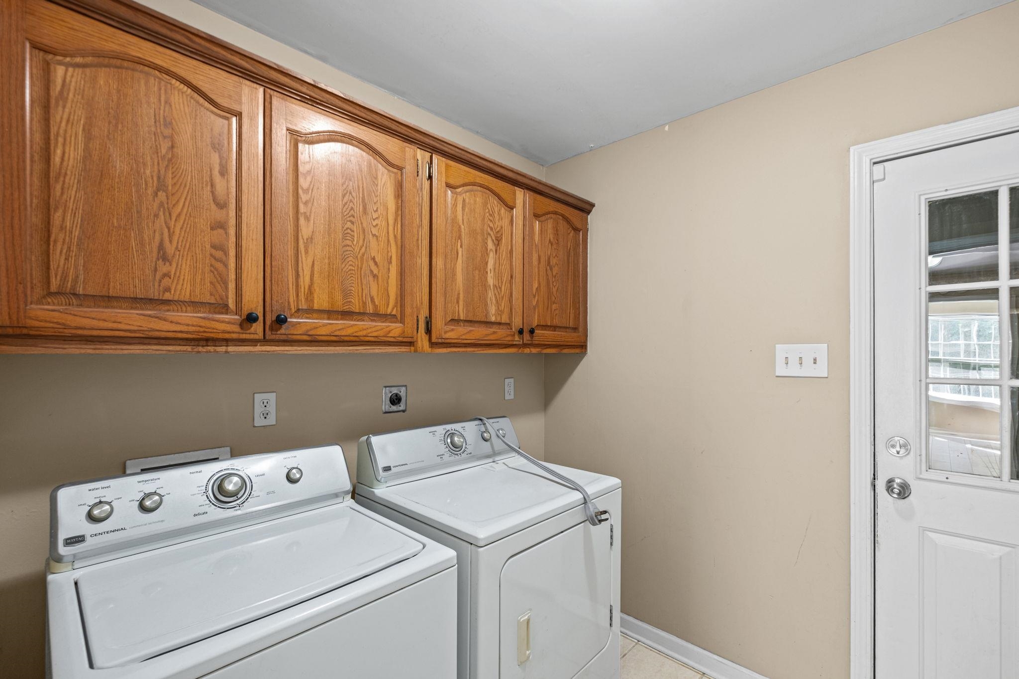 1950 Mcknight Loop Property Photo 24