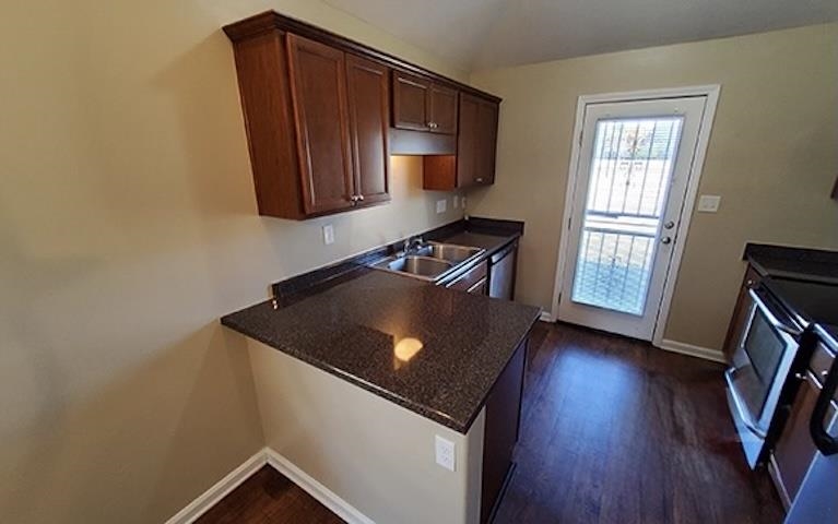 5326 Meegan Dr Property Photo 6