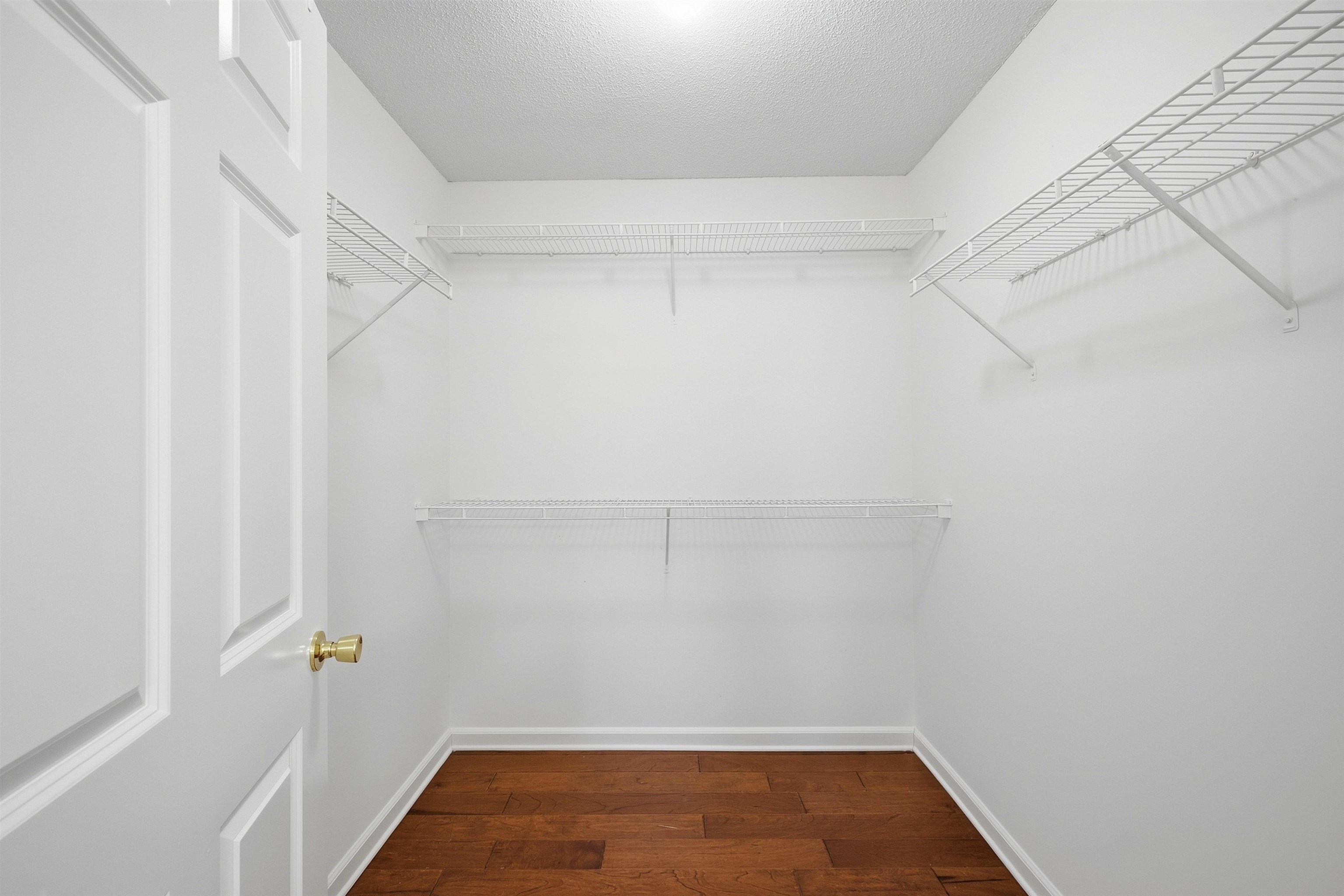 261 Oak Club Ln 9 Property Photo 13