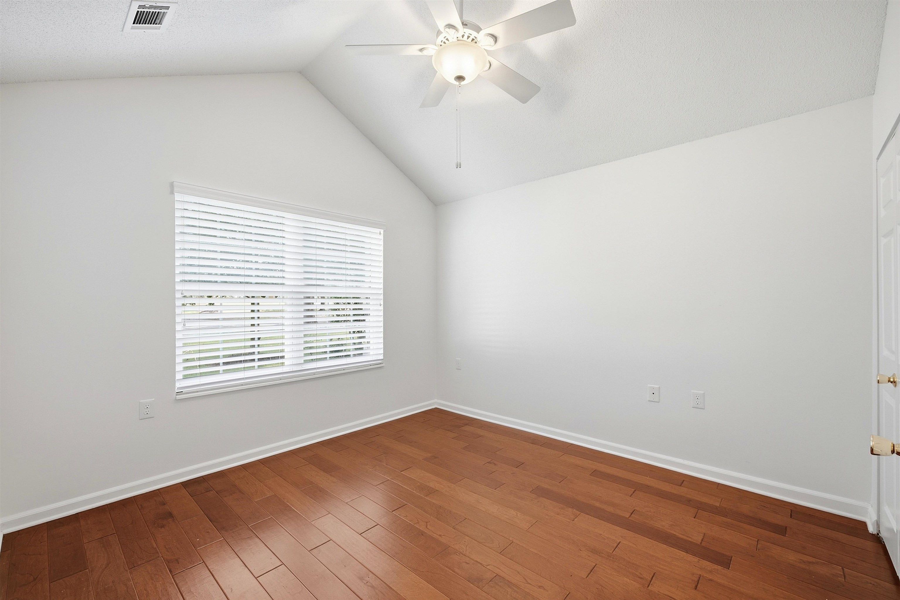 261 Oak Club Ln 9 Property Photo 21