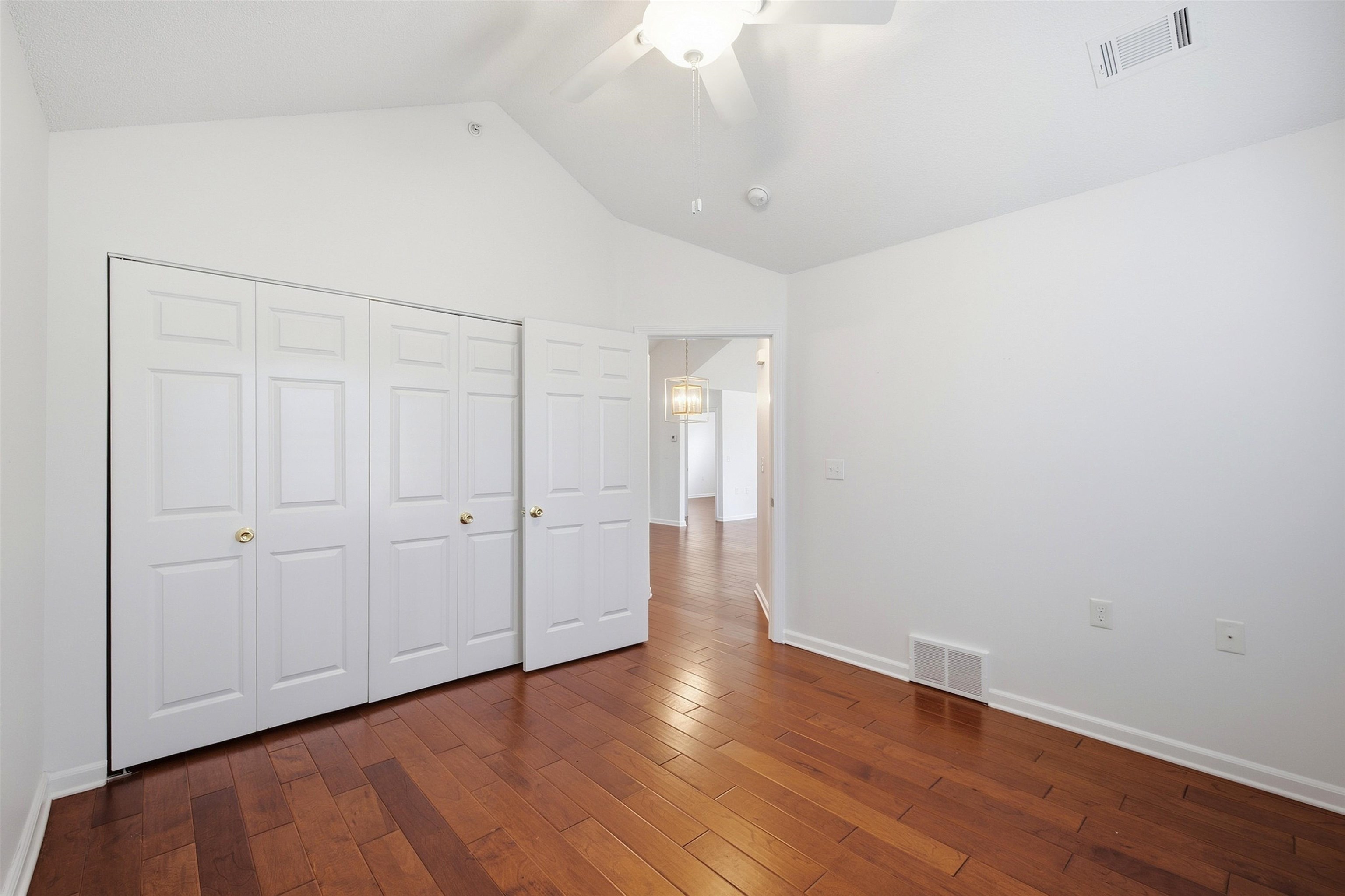261 Oak Club Ln 9 Property Photo 22