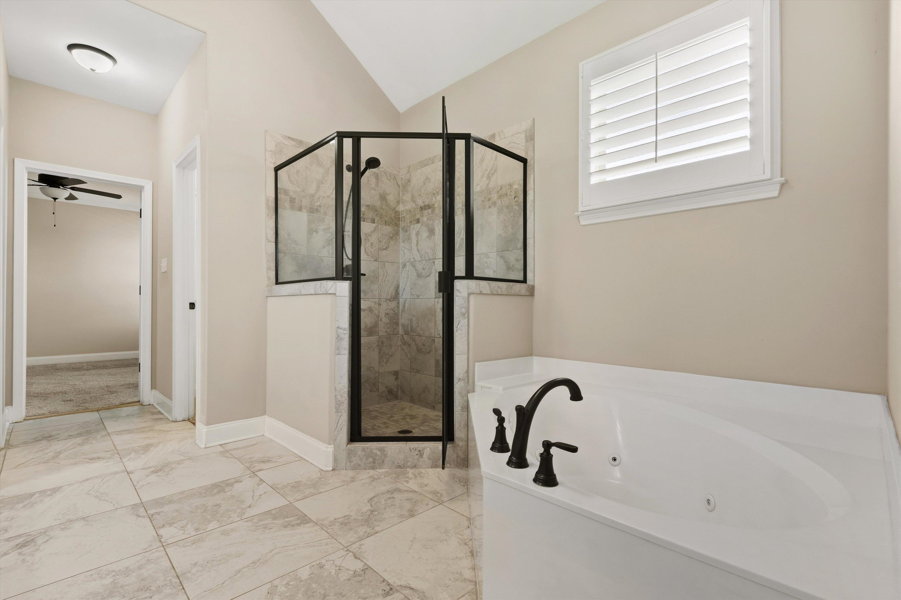 110 Laurel Glen Dr Property Photo 18