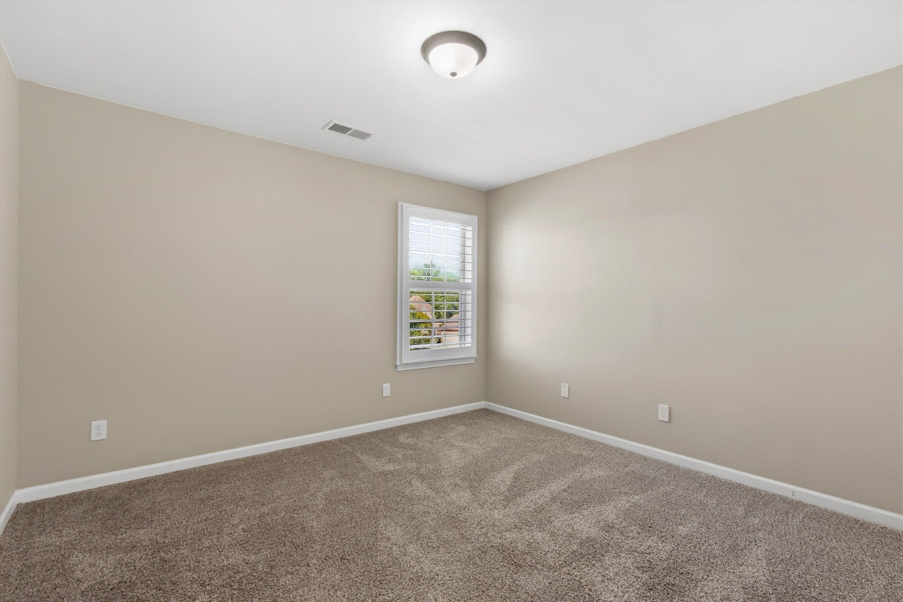 110 Laurel Glen Dr Property Photo 30