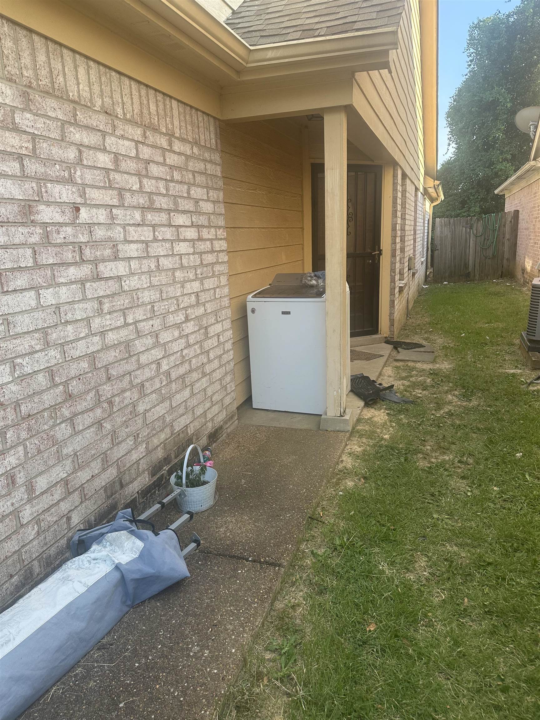 9203 Lazzini Cv Property Photo 13