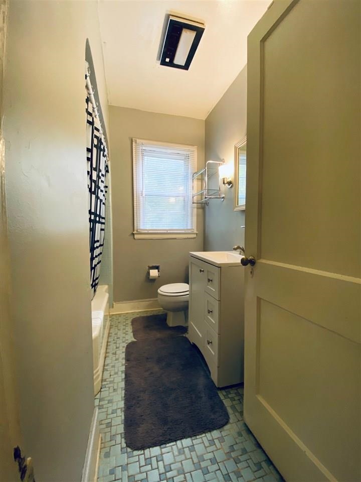 3625 Bowen Ave Property Photo 6