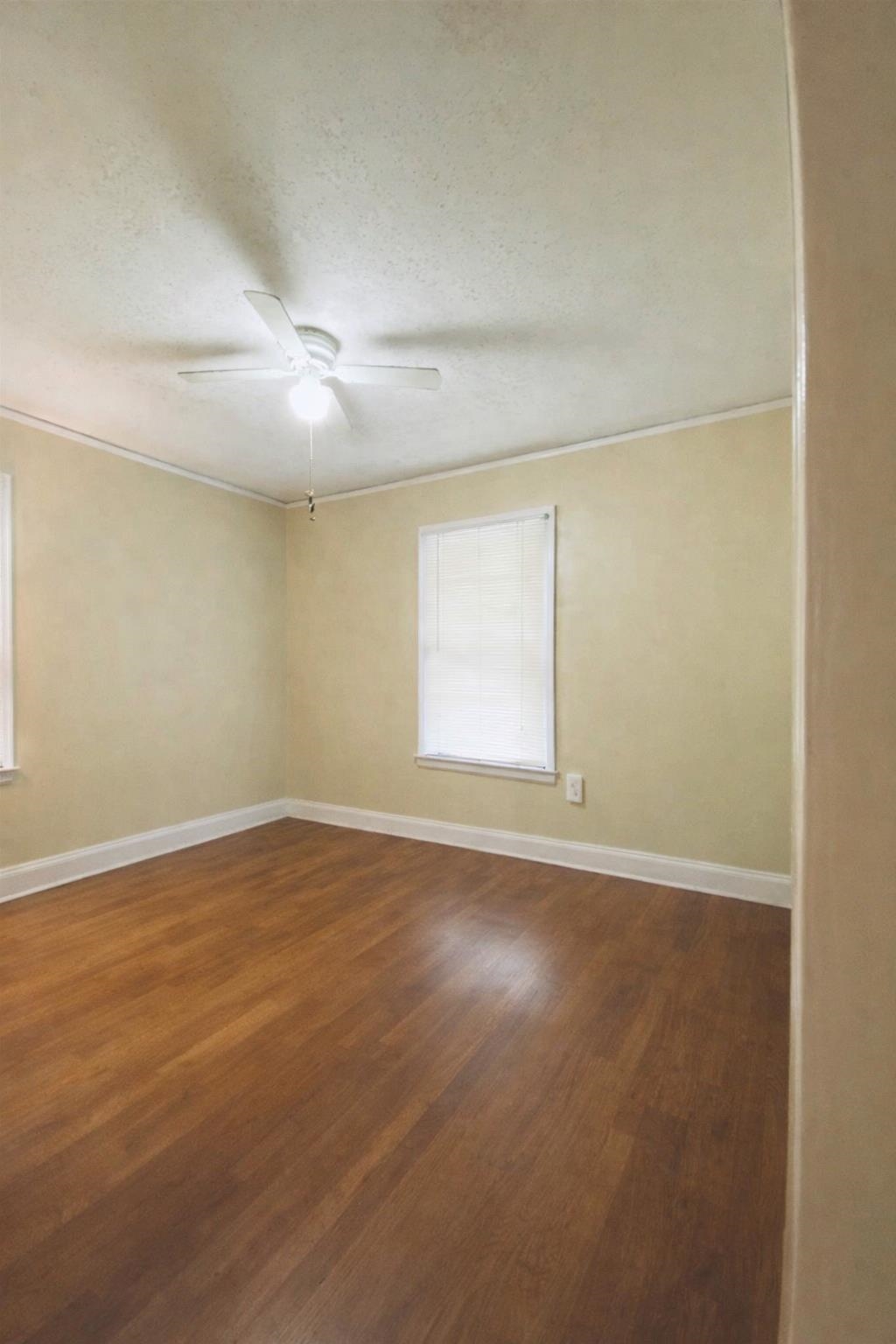 3625 Bowen Ave Property Photo 8