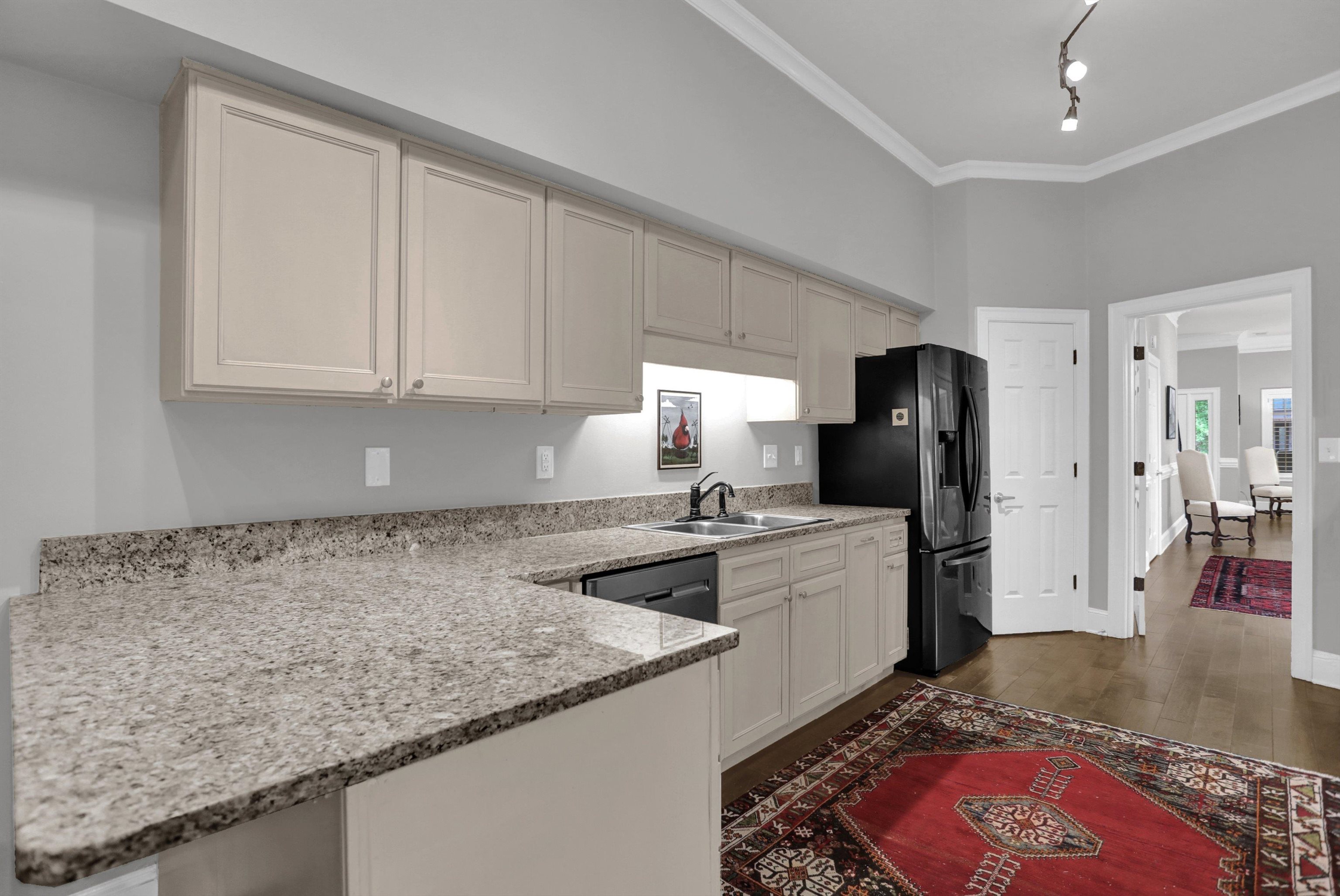 498 E Racquet Club Pl E Property Photo 15