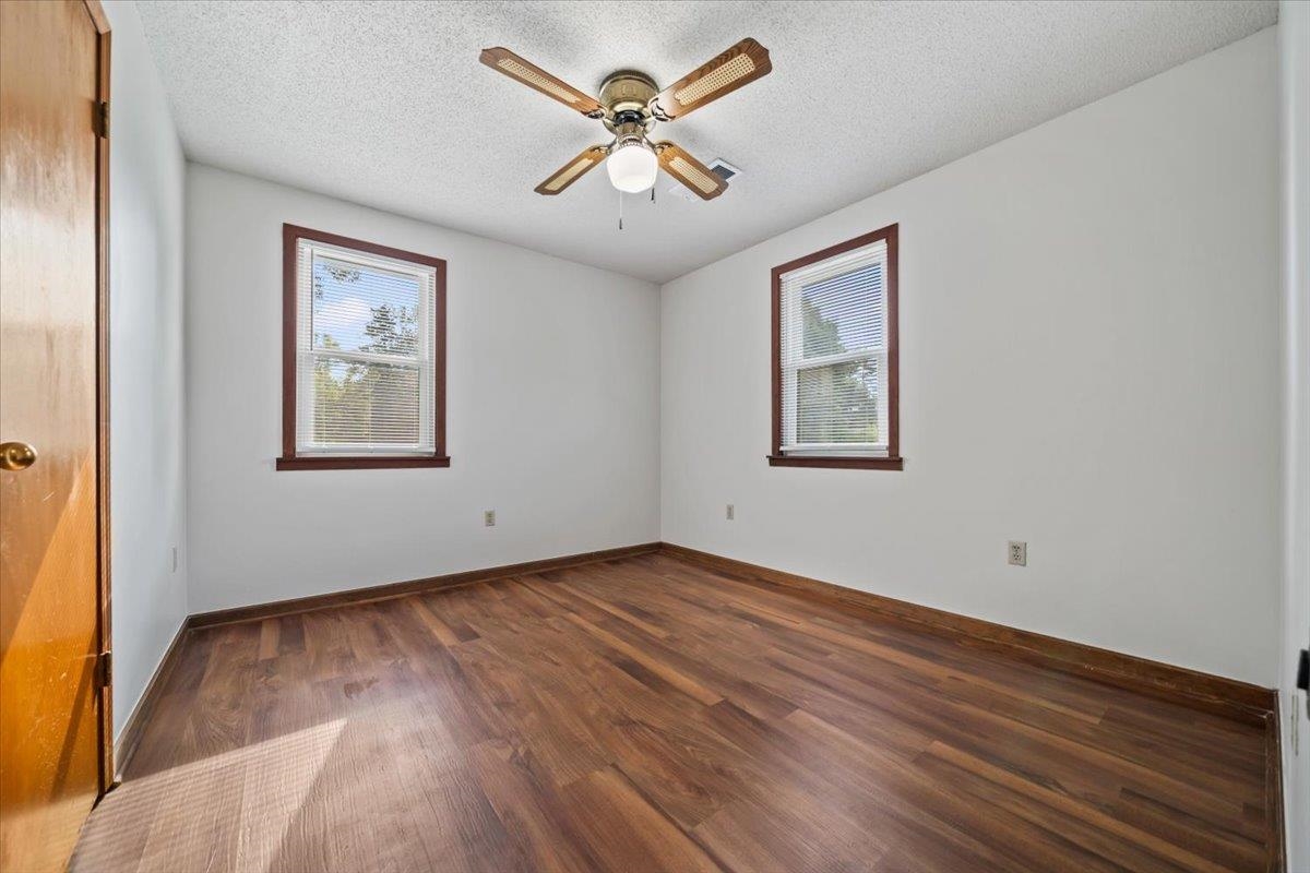 3101 Ward Rd Property Photo 28