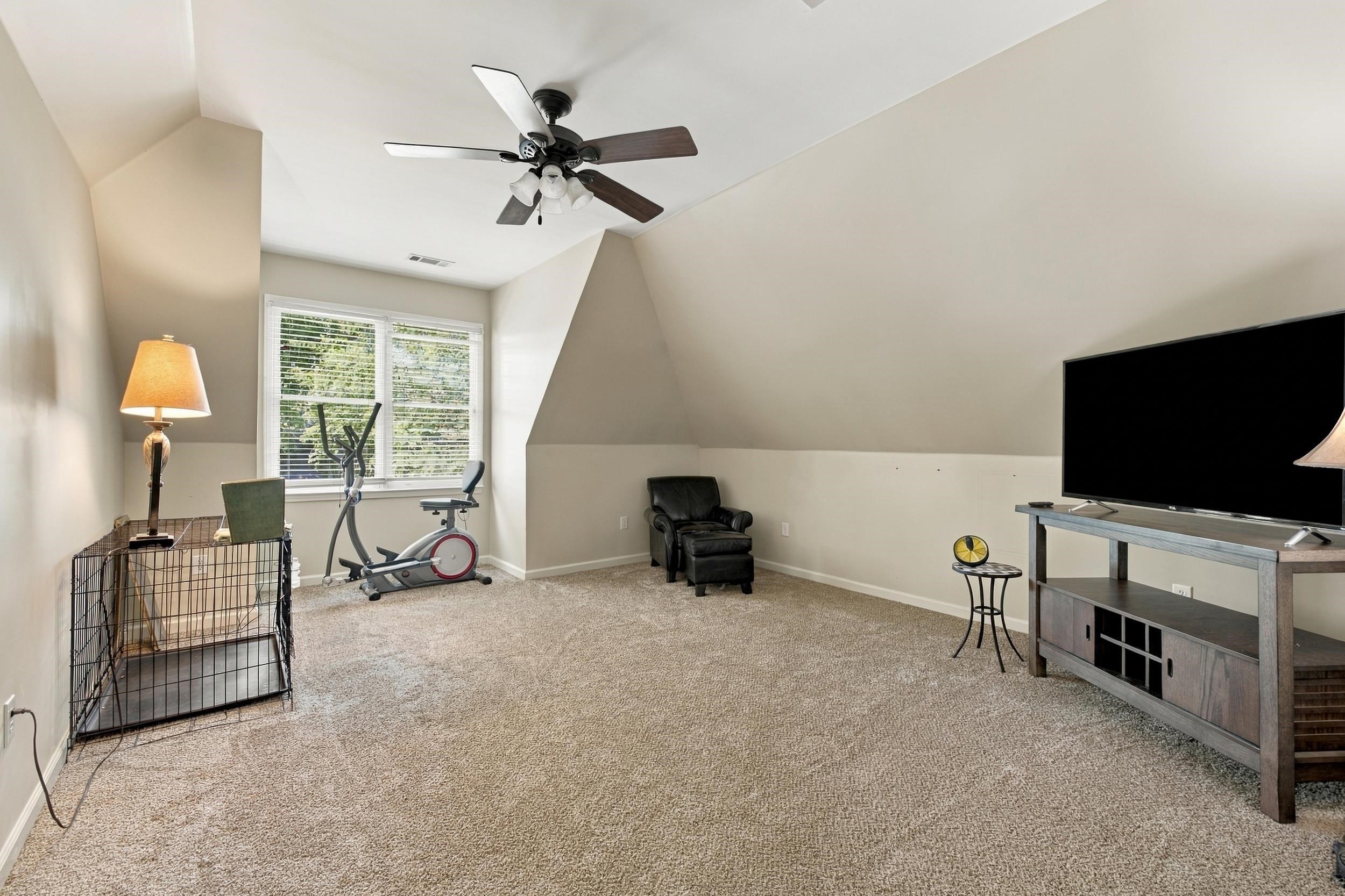 8575 Stablemill Ln Property Photo 25
