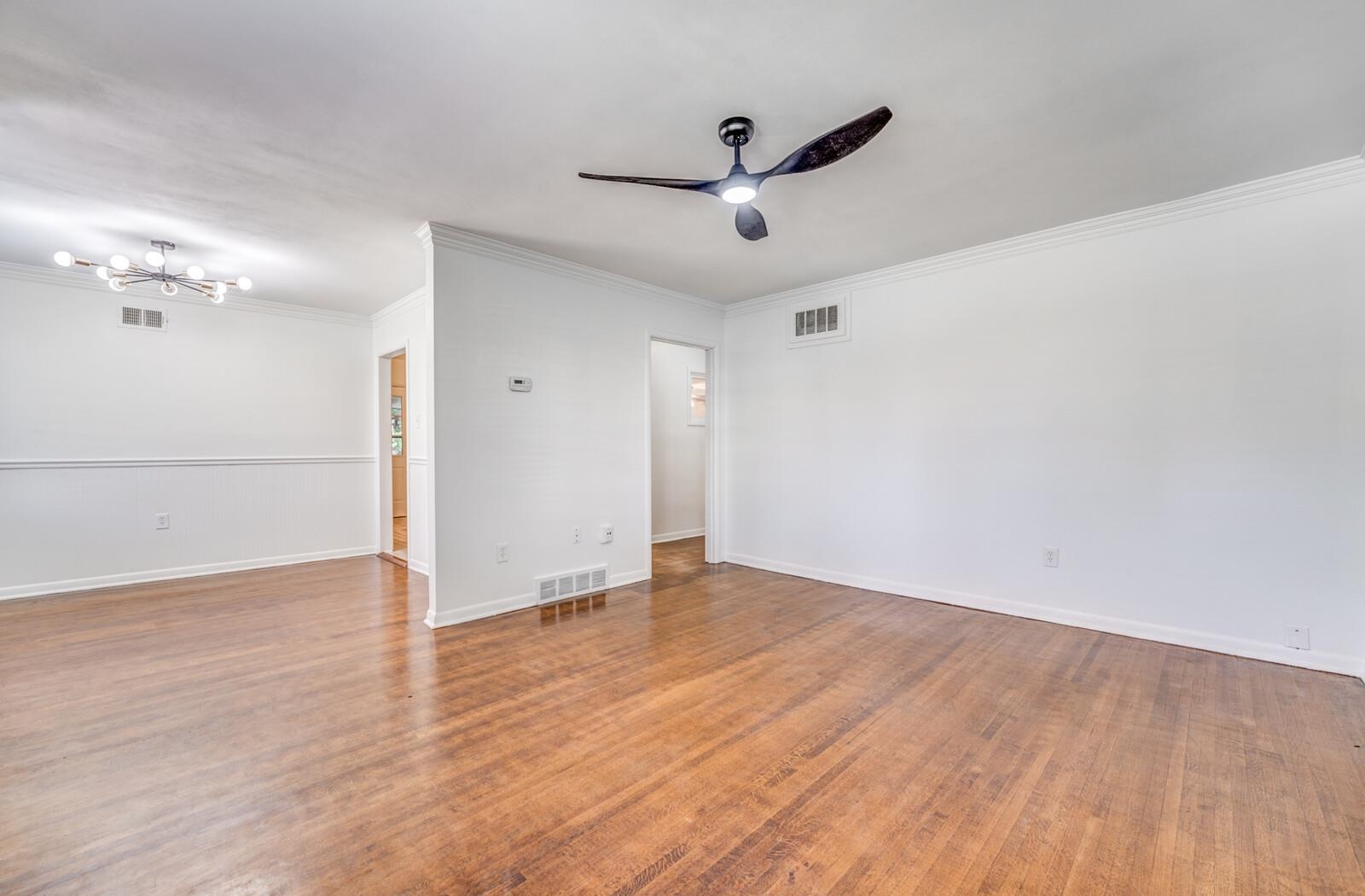 5171 Park Ave Property Photo 4