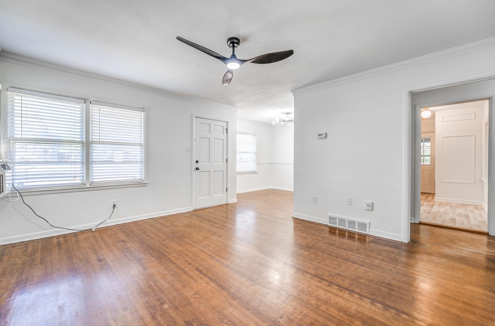 5171 Park Ave Property Photo 6