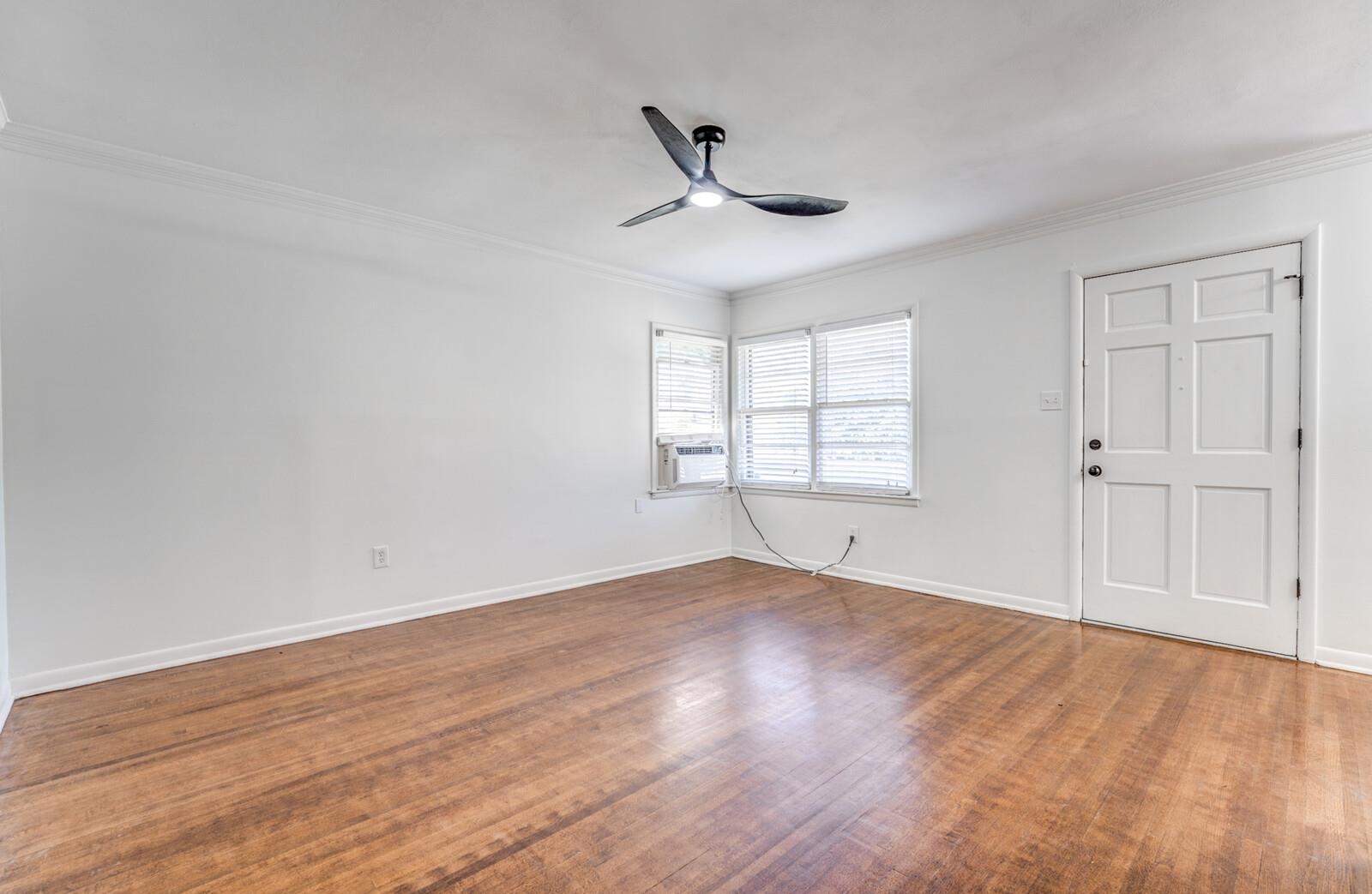5171 Park Ave Property Photo 7