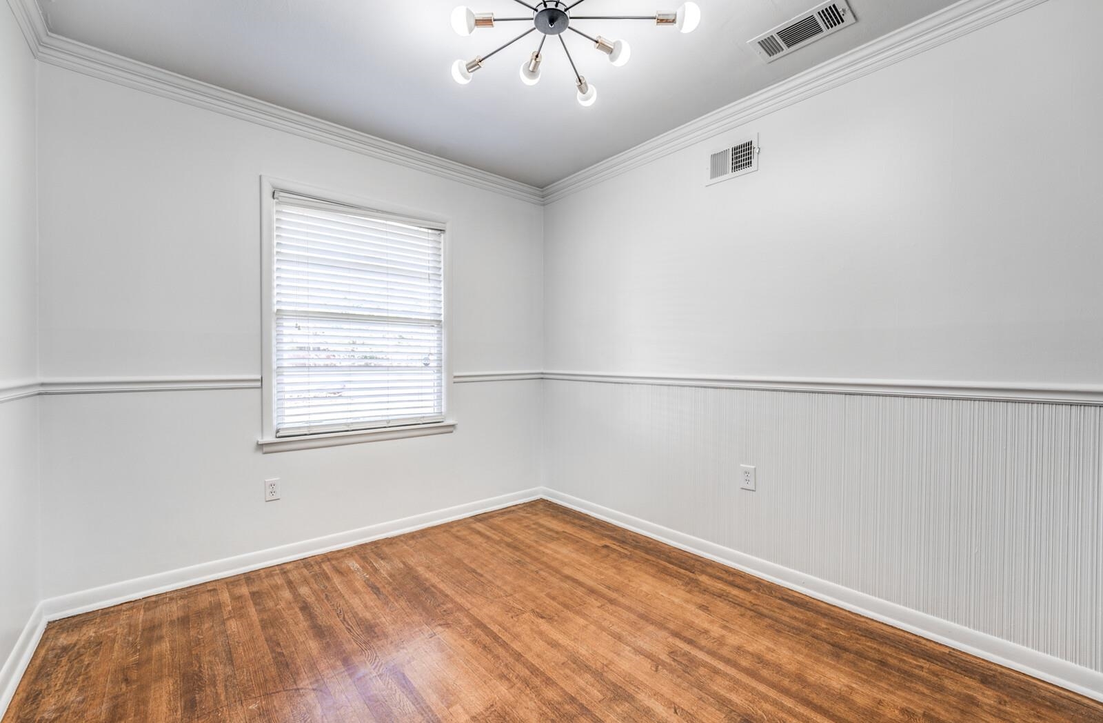 5171 Park Ave Property Photo 10