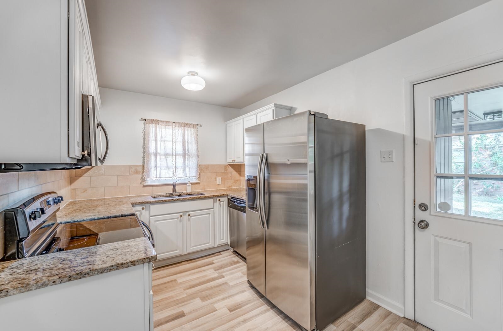 5171 Park Ave Property Photo 14