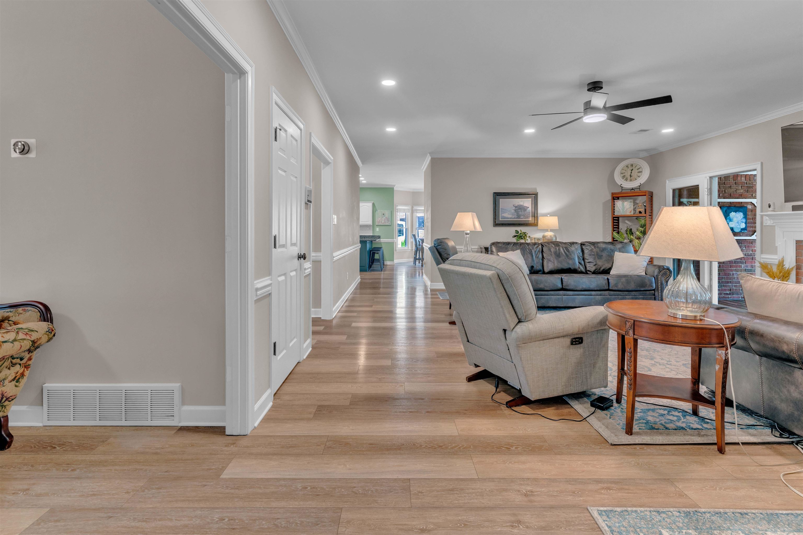 9597 Cedar Mist Cv E Property Photo 13