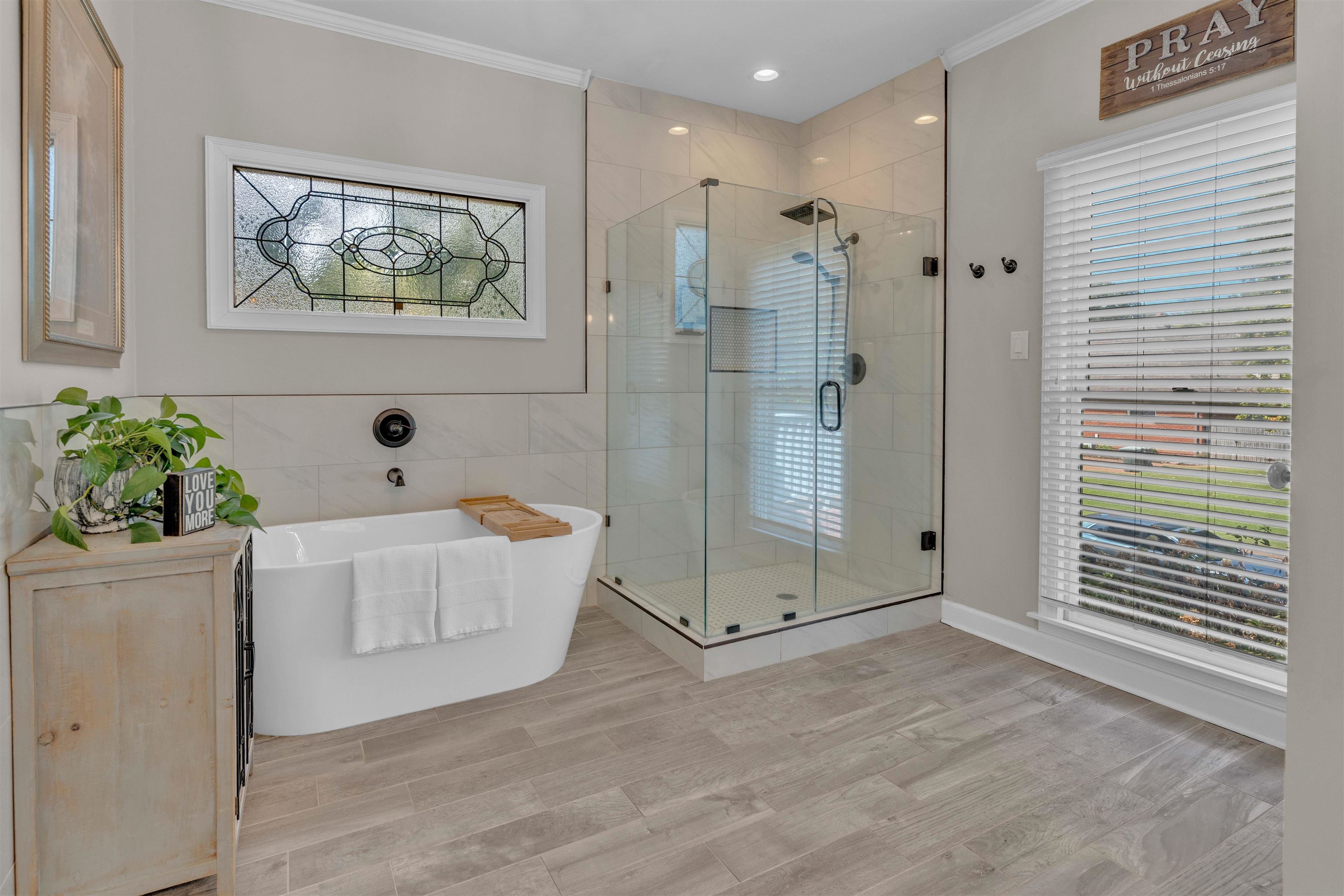 9597 Cedar Mist Cv E Property Photo 26
