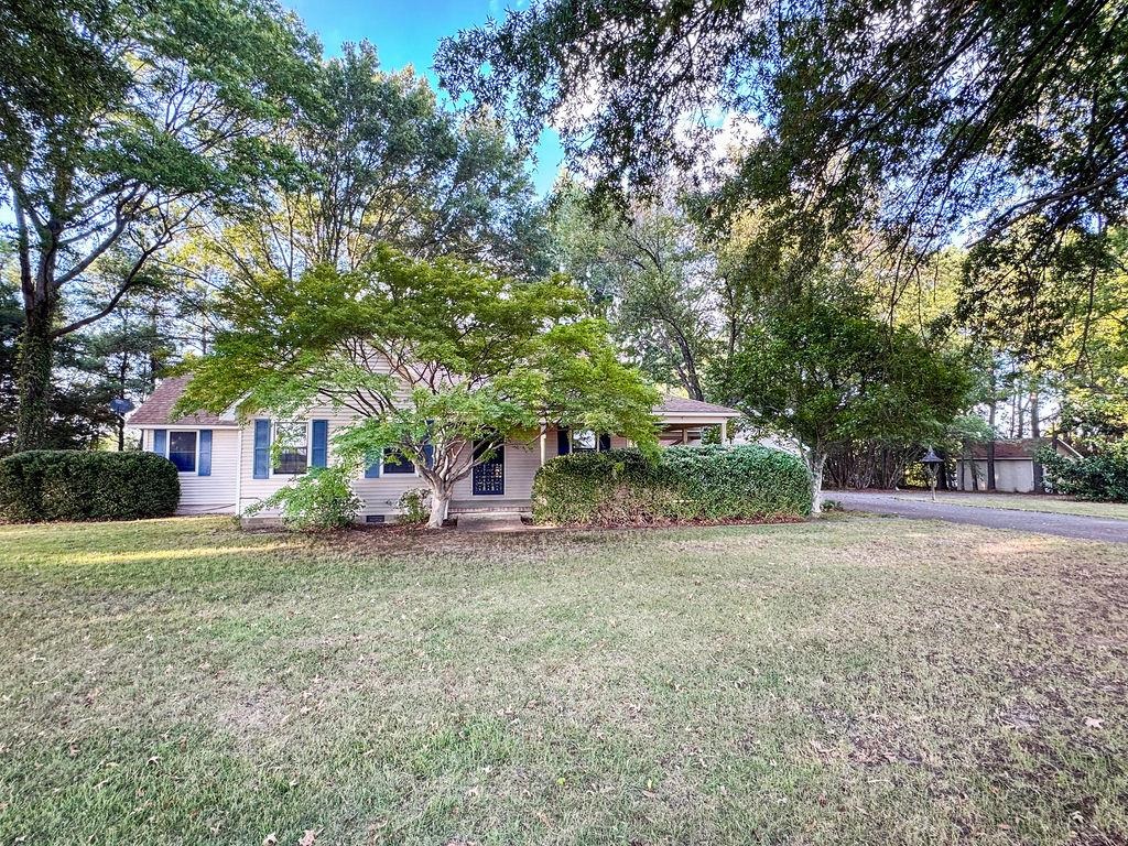 96 Whaley Rd Property Photo 3