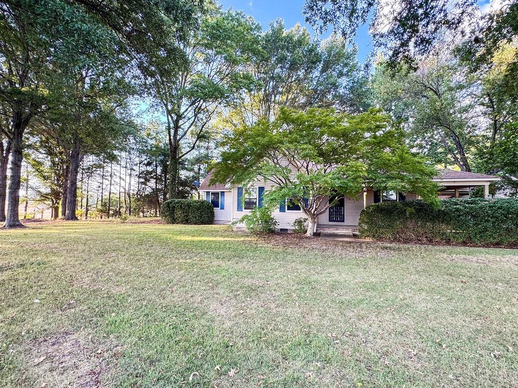 96 Whaley Rd Property Photo 4