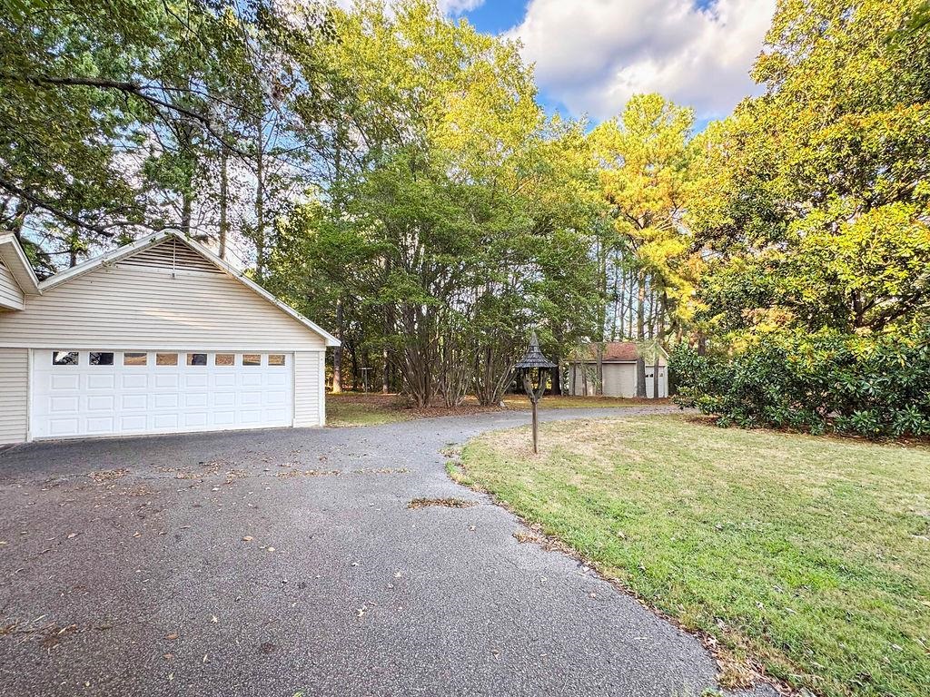 96 Whaley Rd Property Photo 6